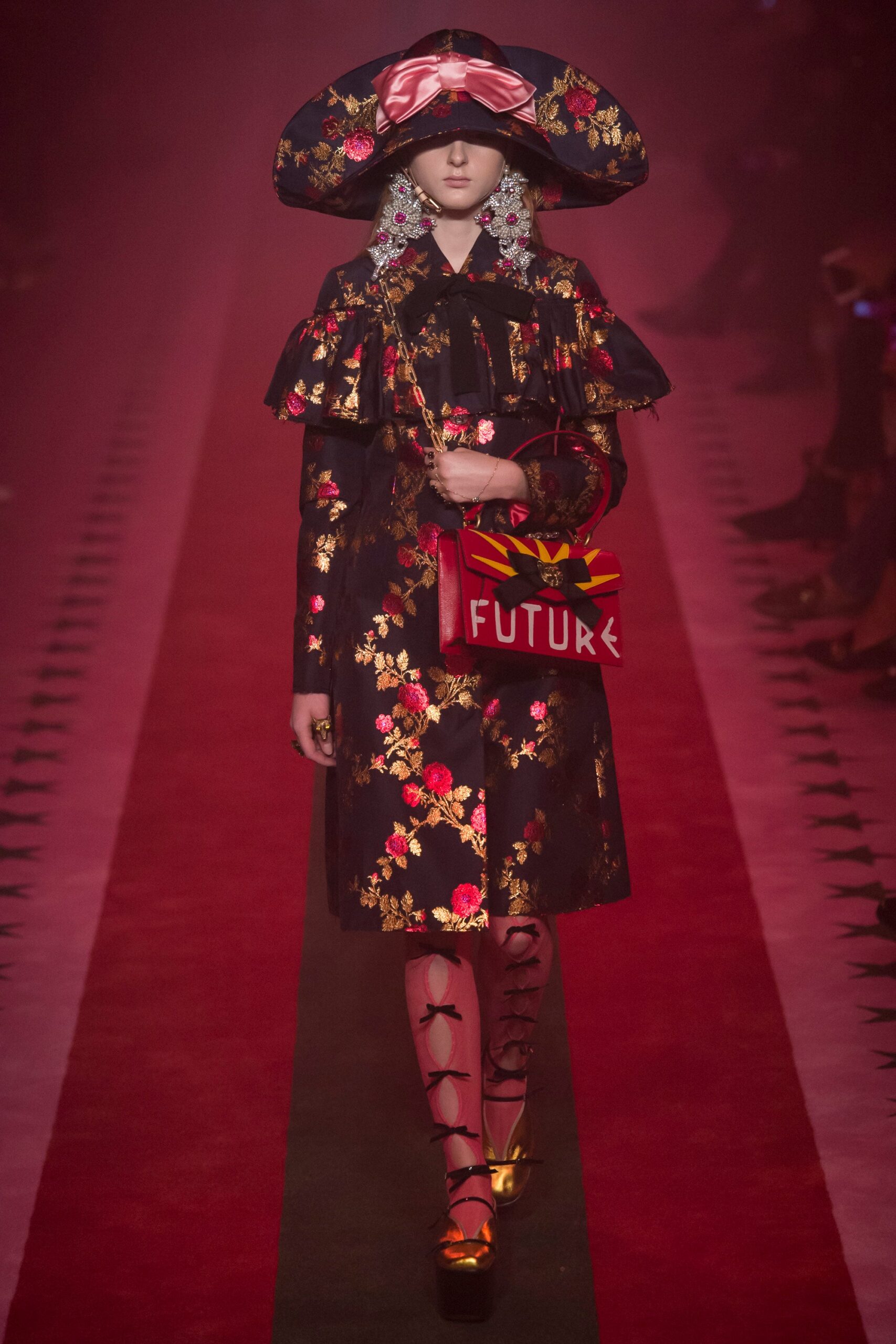 Gucci S/S 17 Look 40