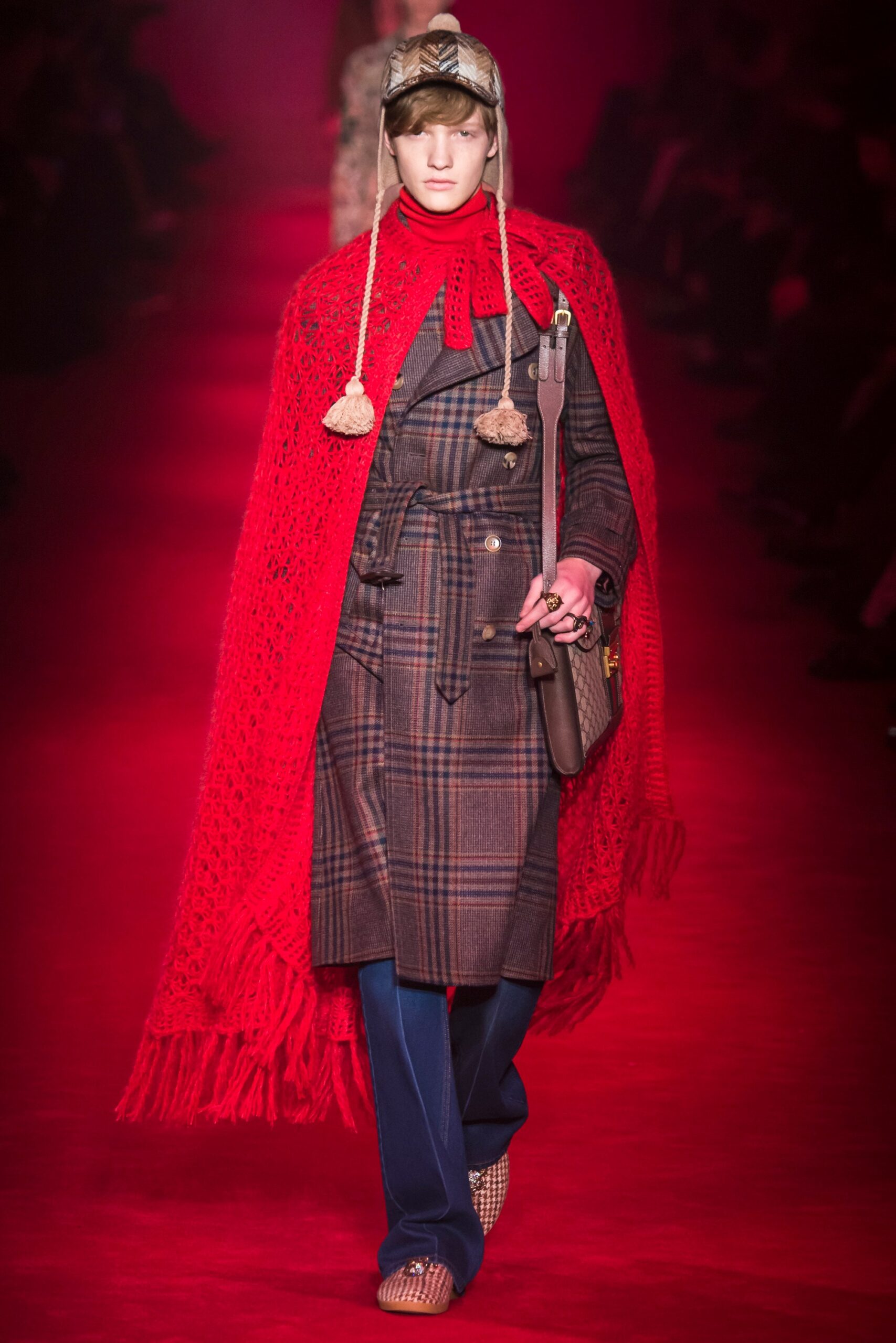 Gucci F/W 16 Menswear Look 28