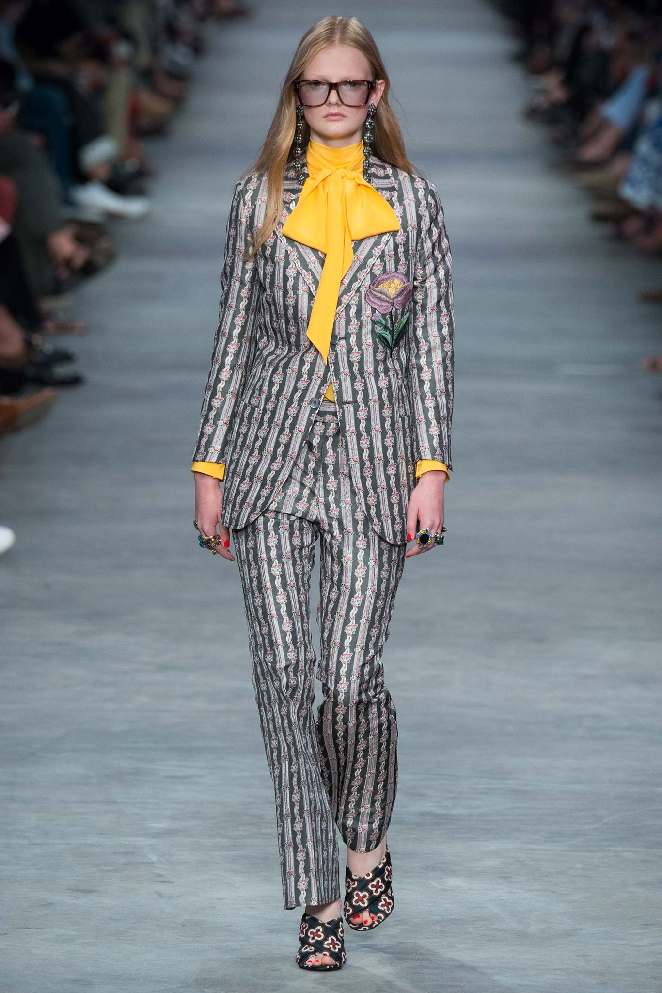 Gucci S/S 16 Menswear Look 39