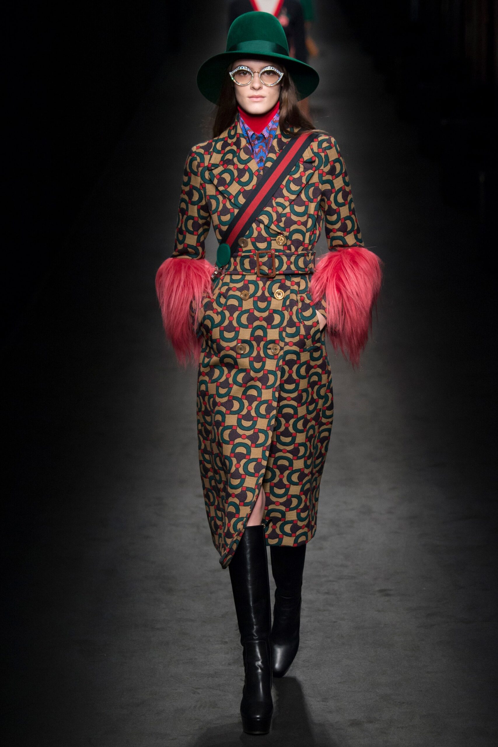 Gucci F/W 16 Look 31