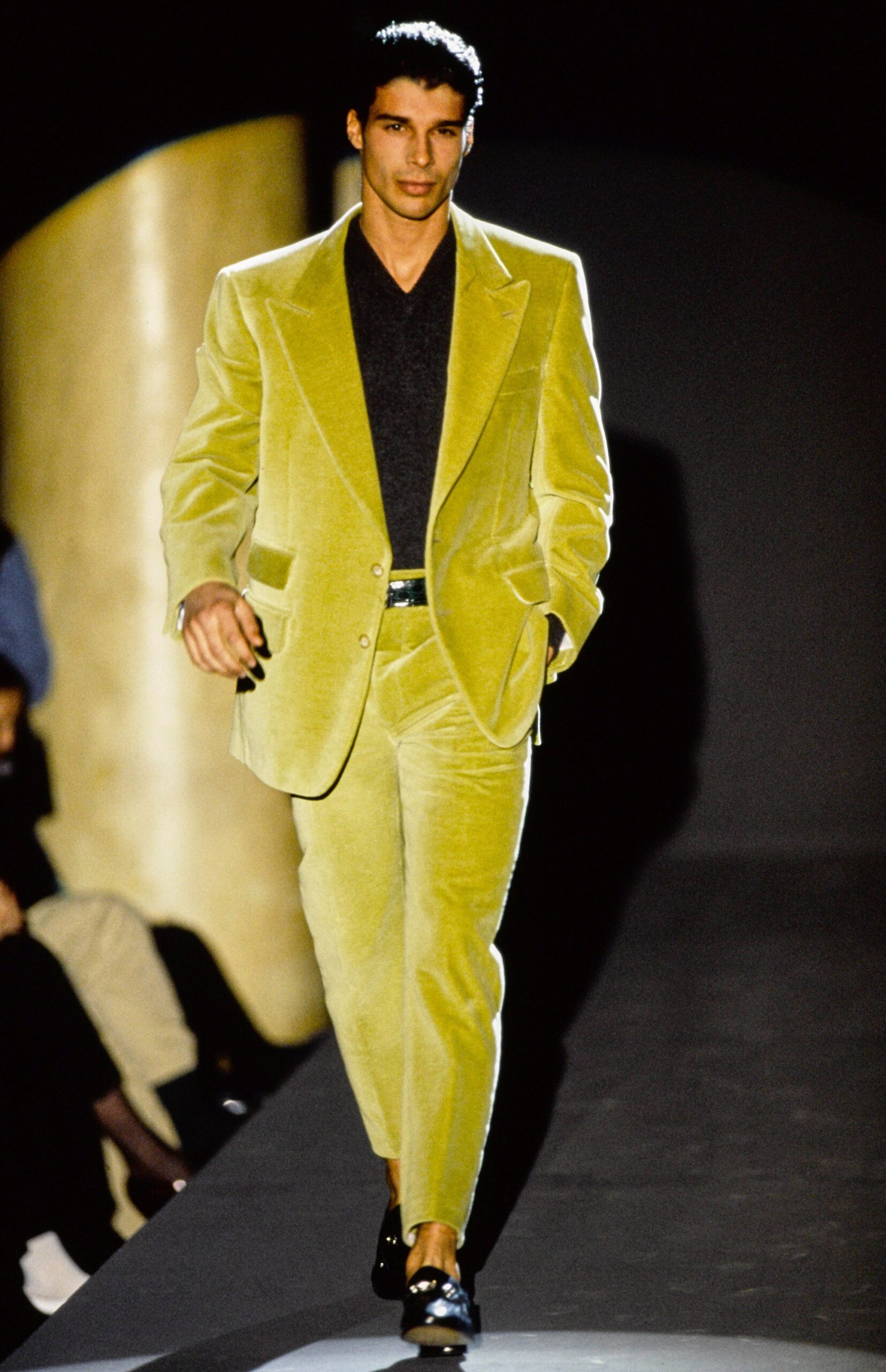 Gucci F/W 95 Look 9