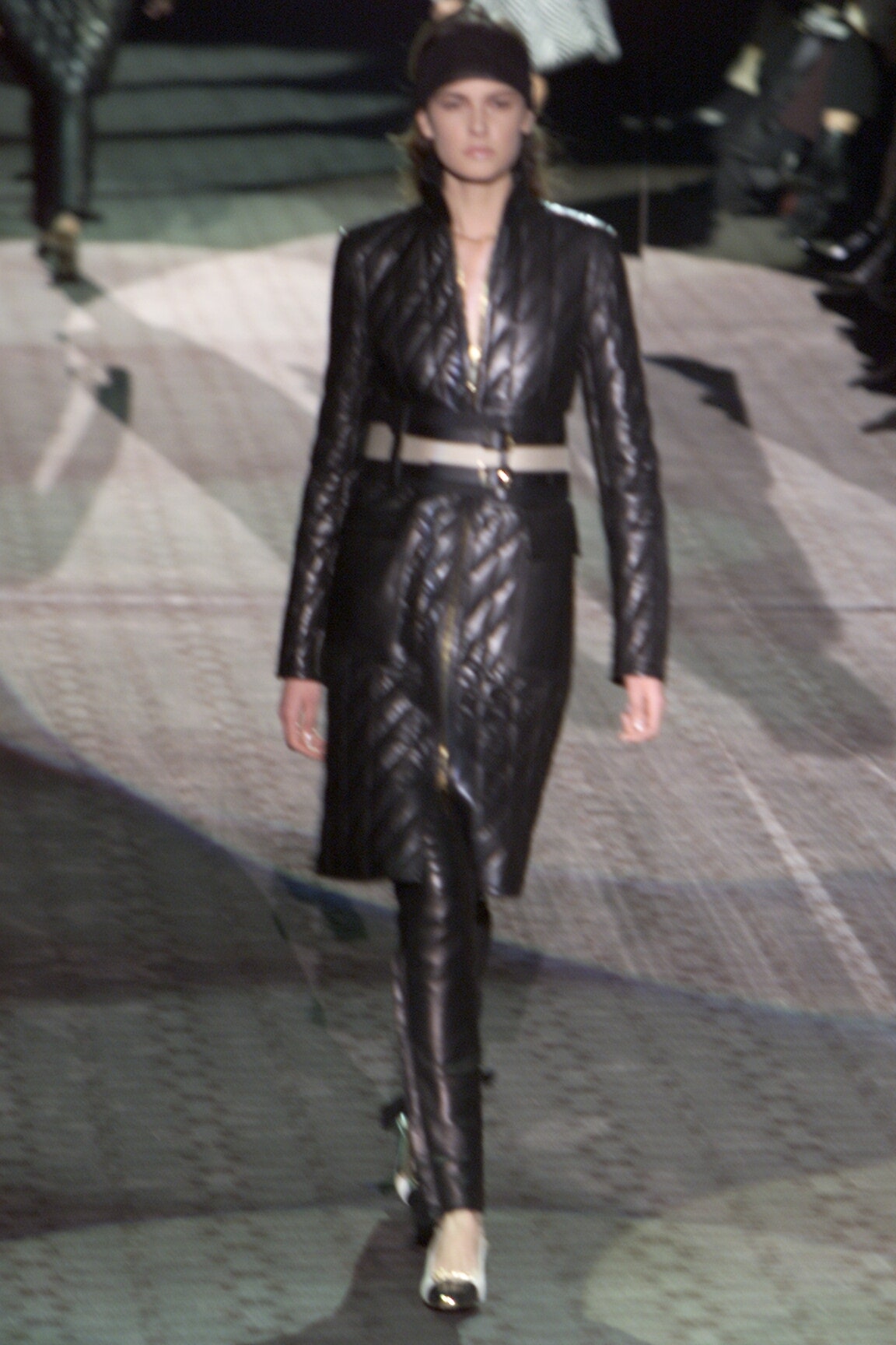 Gucci F/W 00 Look 14