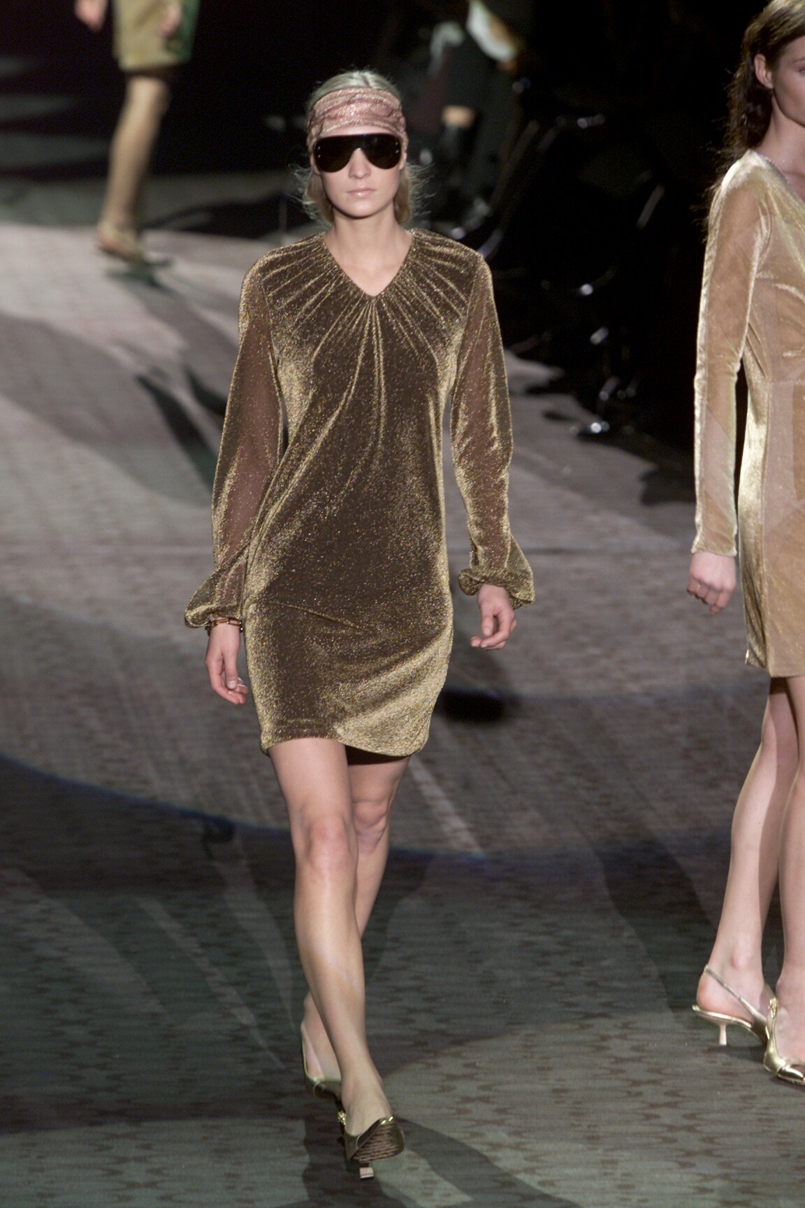 Gucci F/W 00 Look 29