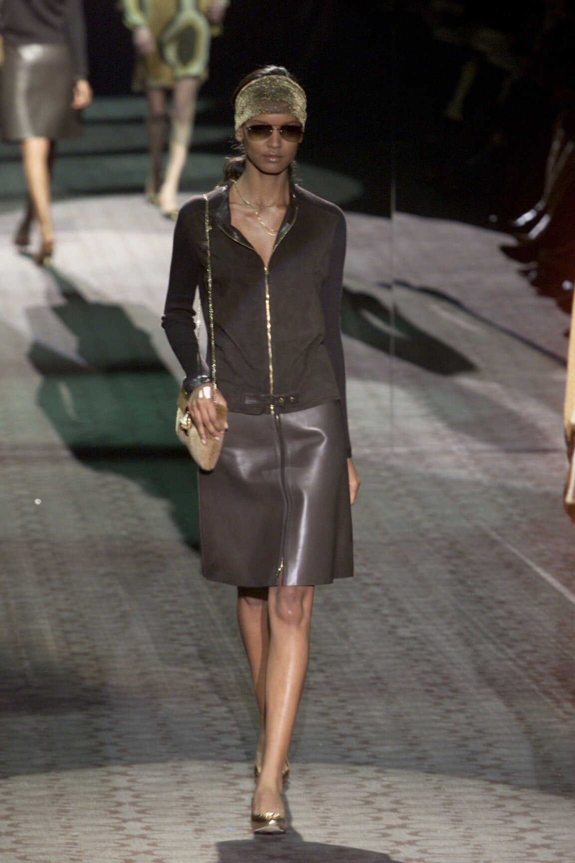 Gucci F/W 00 Look 33