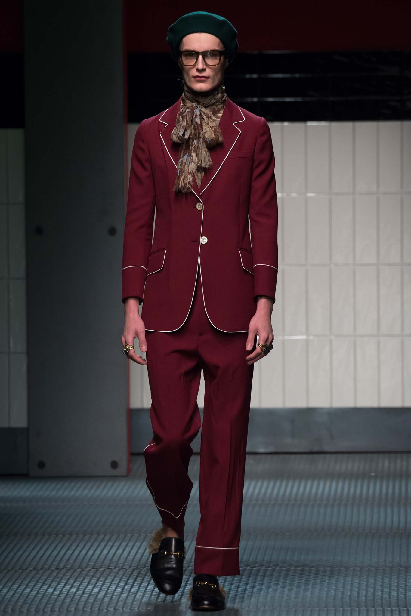 Gucci F/W 15 Look 18