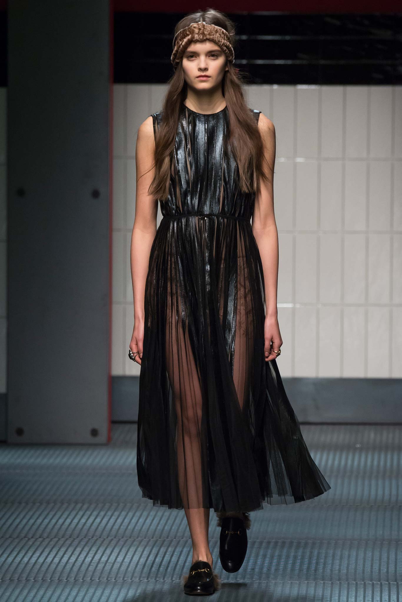 Gucci F/W 15 Look 25
