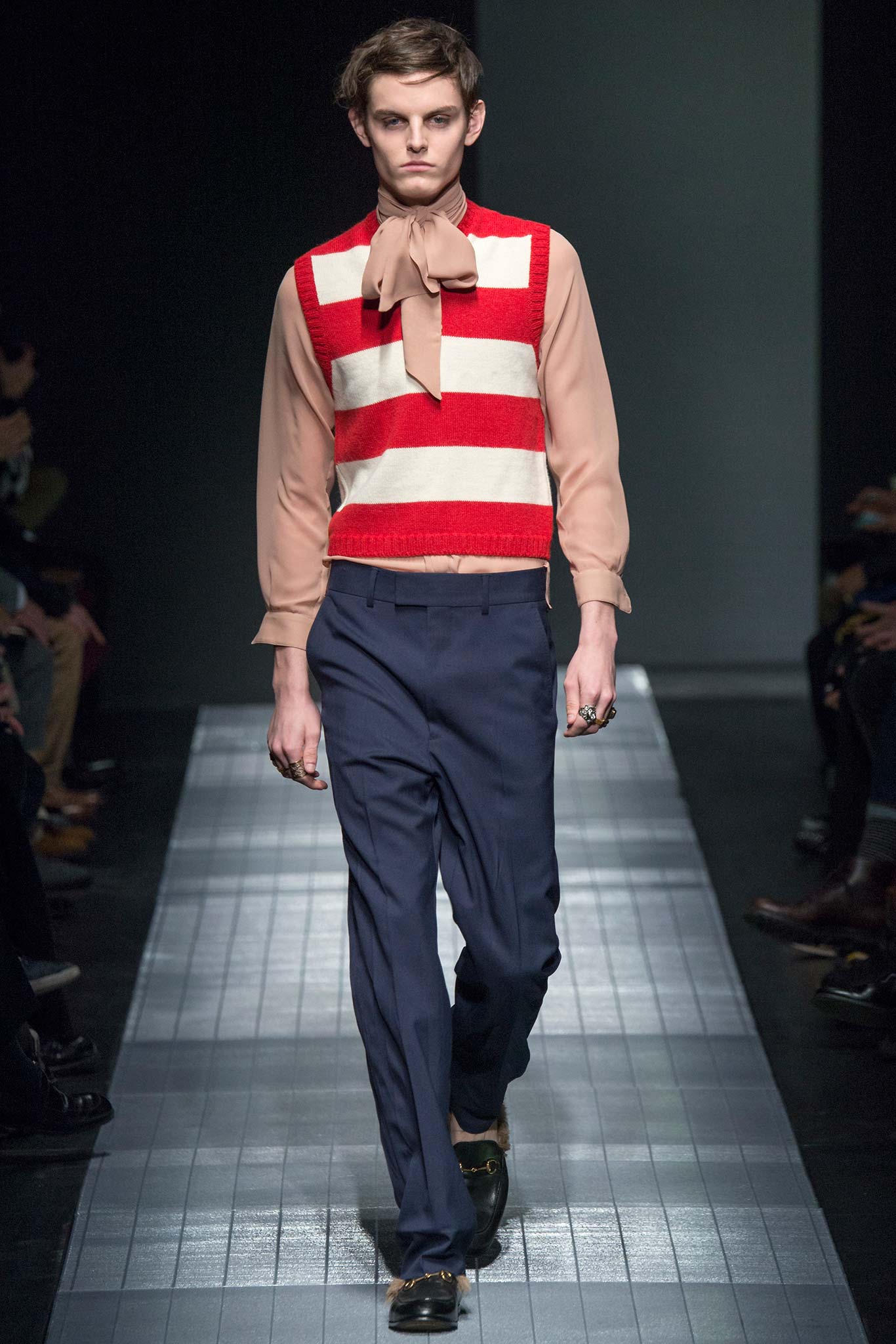 Gucci F/W 15 Menswear Look 29