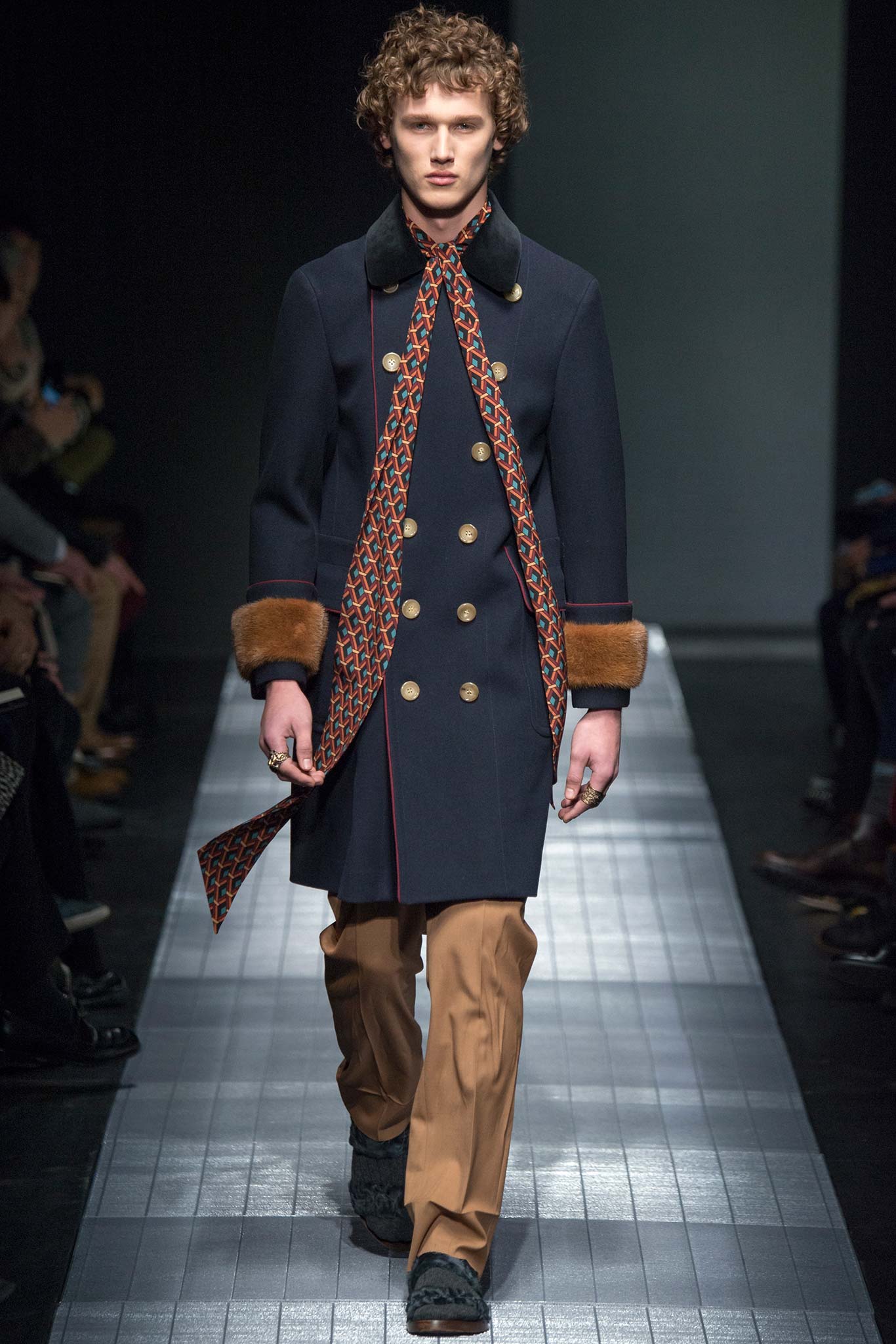 Gucci F/W 15 Menswear Look 33