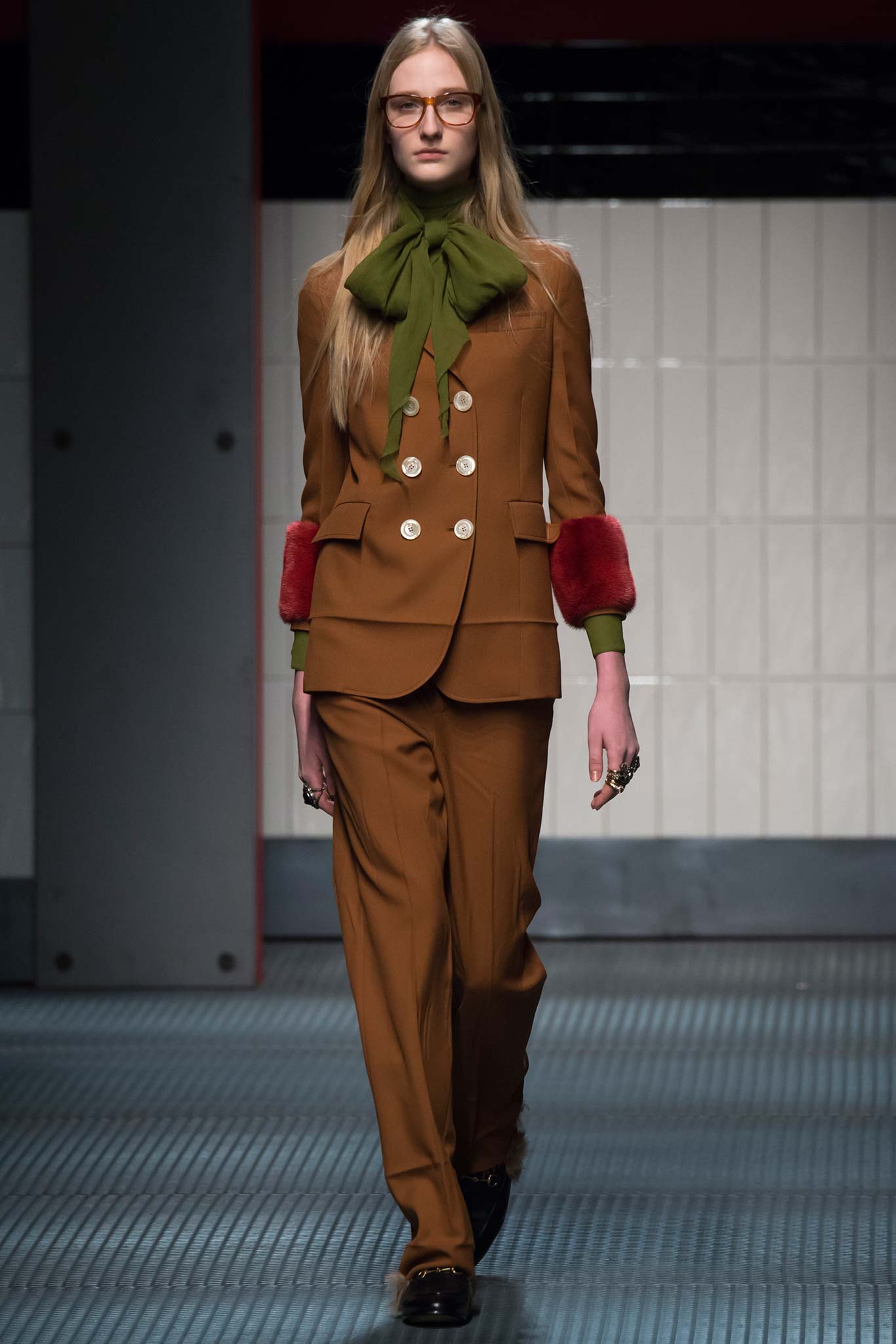 Gucci F/W 15 Look 42