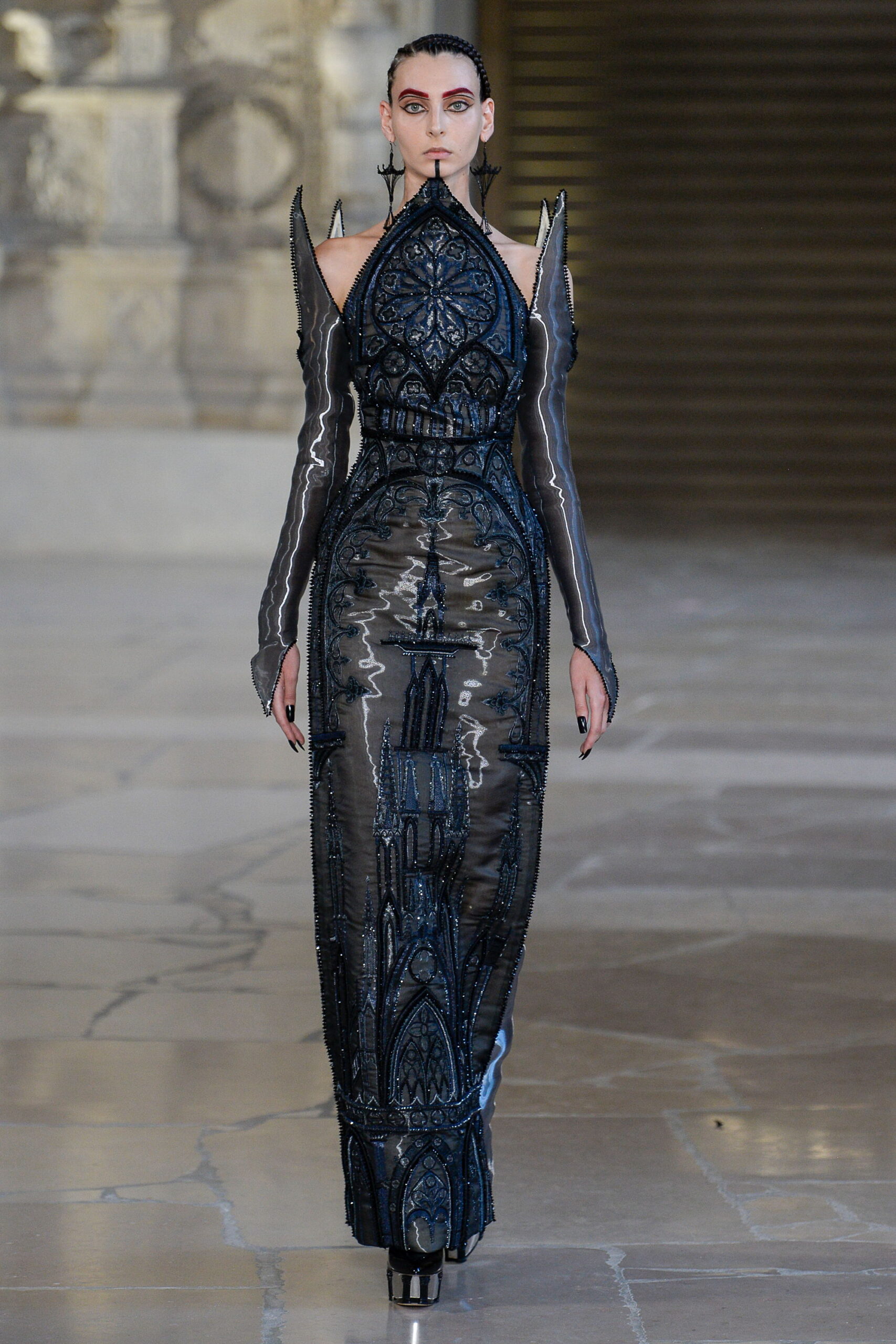 Guo Pei F/W 18 Couture Look 19