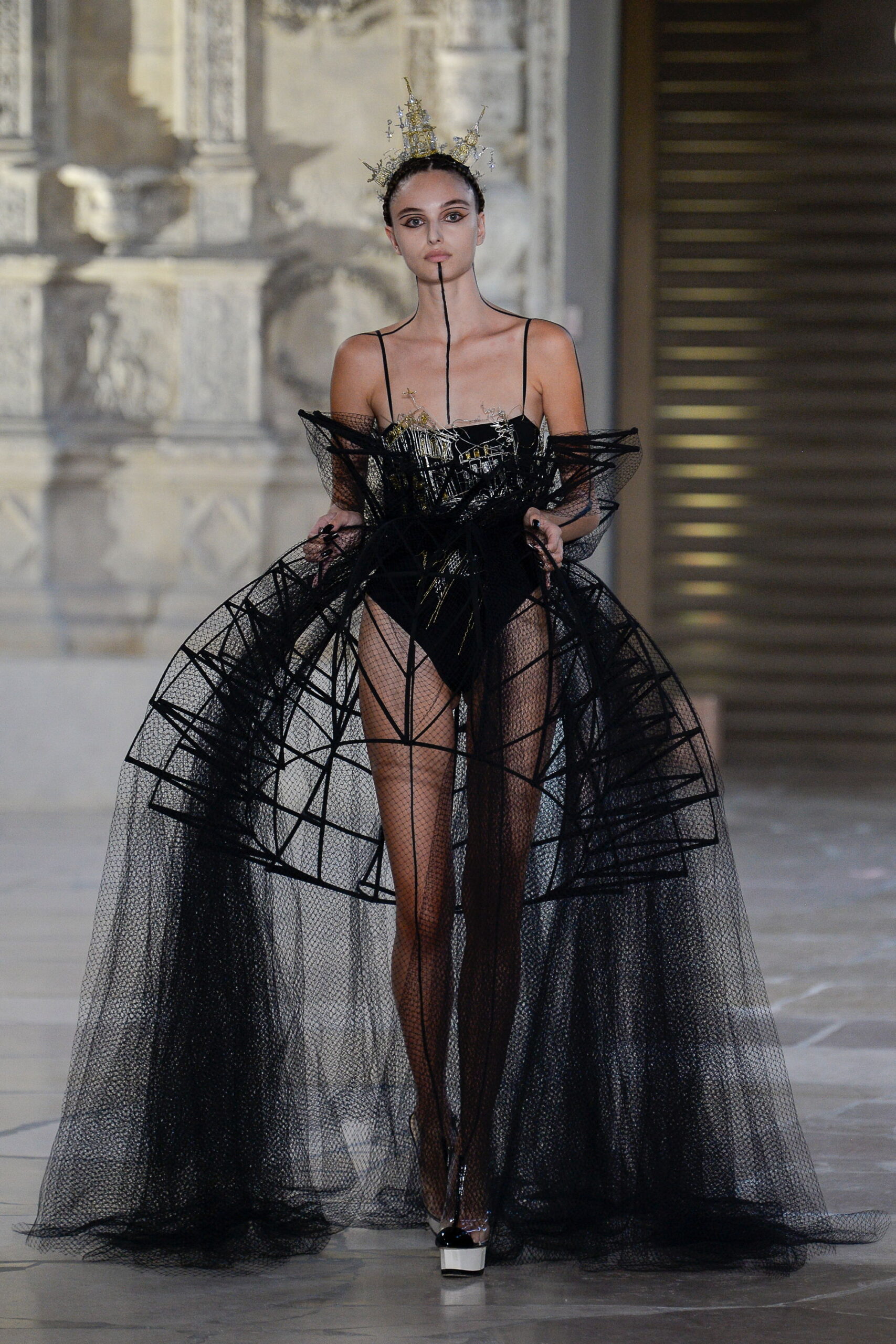 Guo Pei F/W 18 Couture Look 23