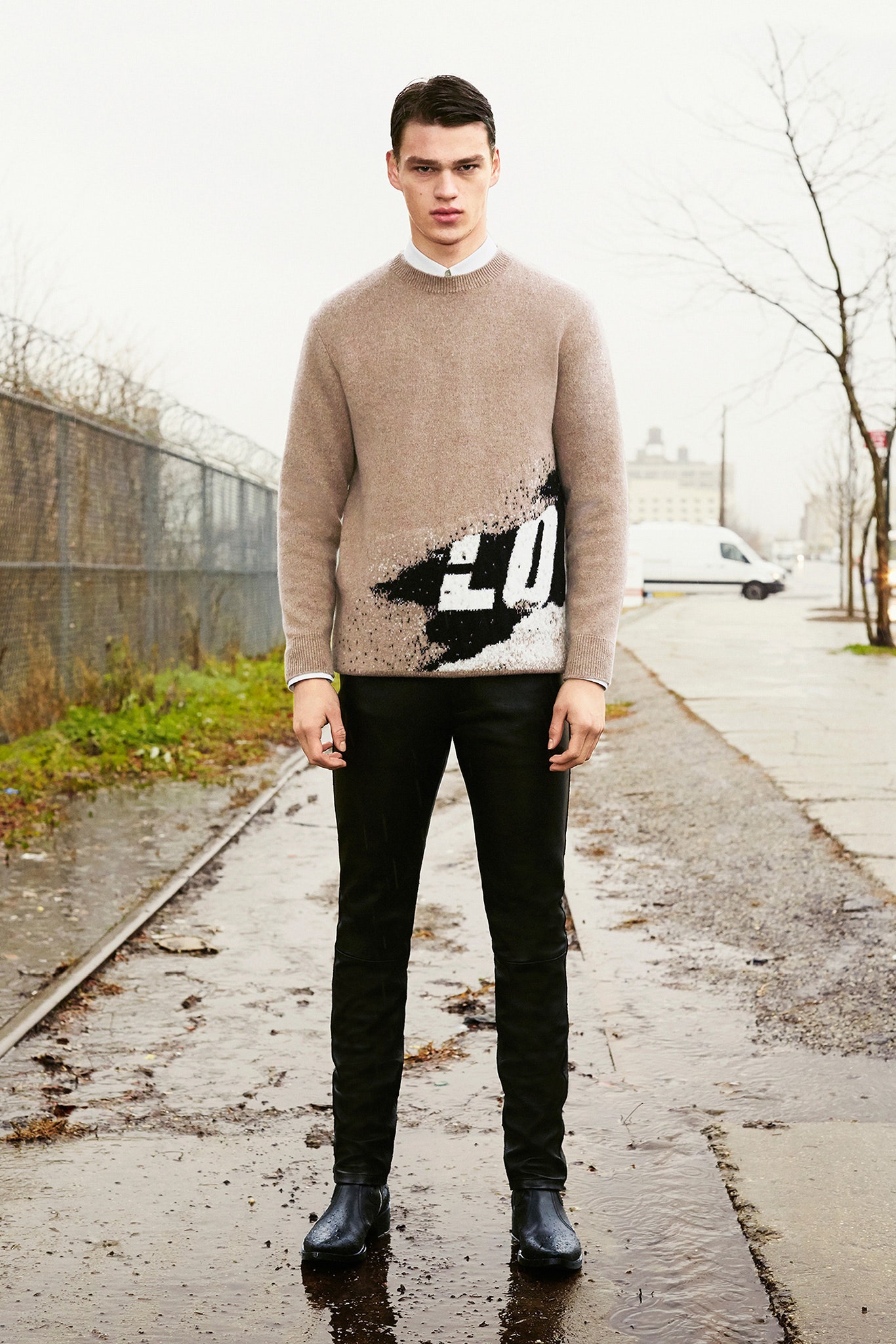 Givenchy F/W 15 Look 16