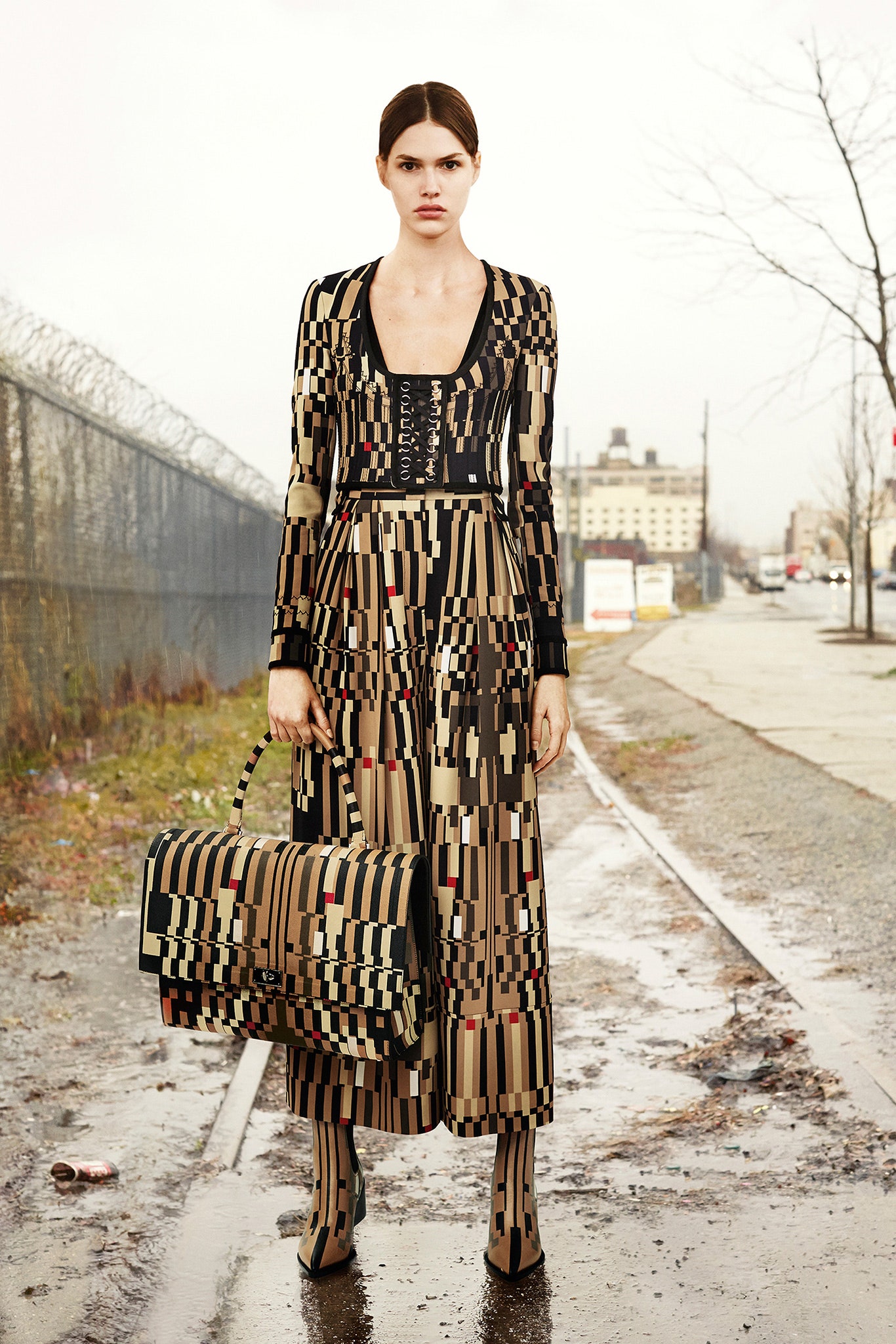 Givenchy F/W 15 Look 32