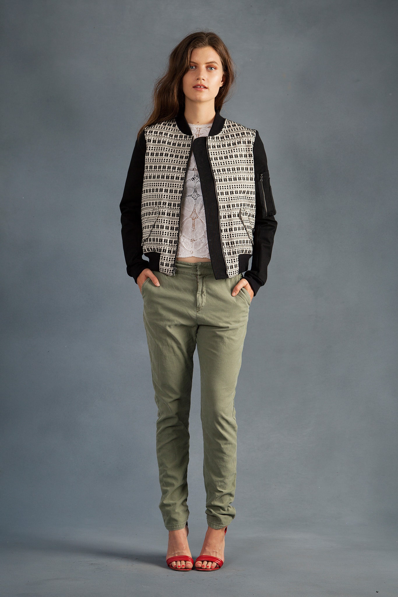 Gryphon Resort 14 Look 7