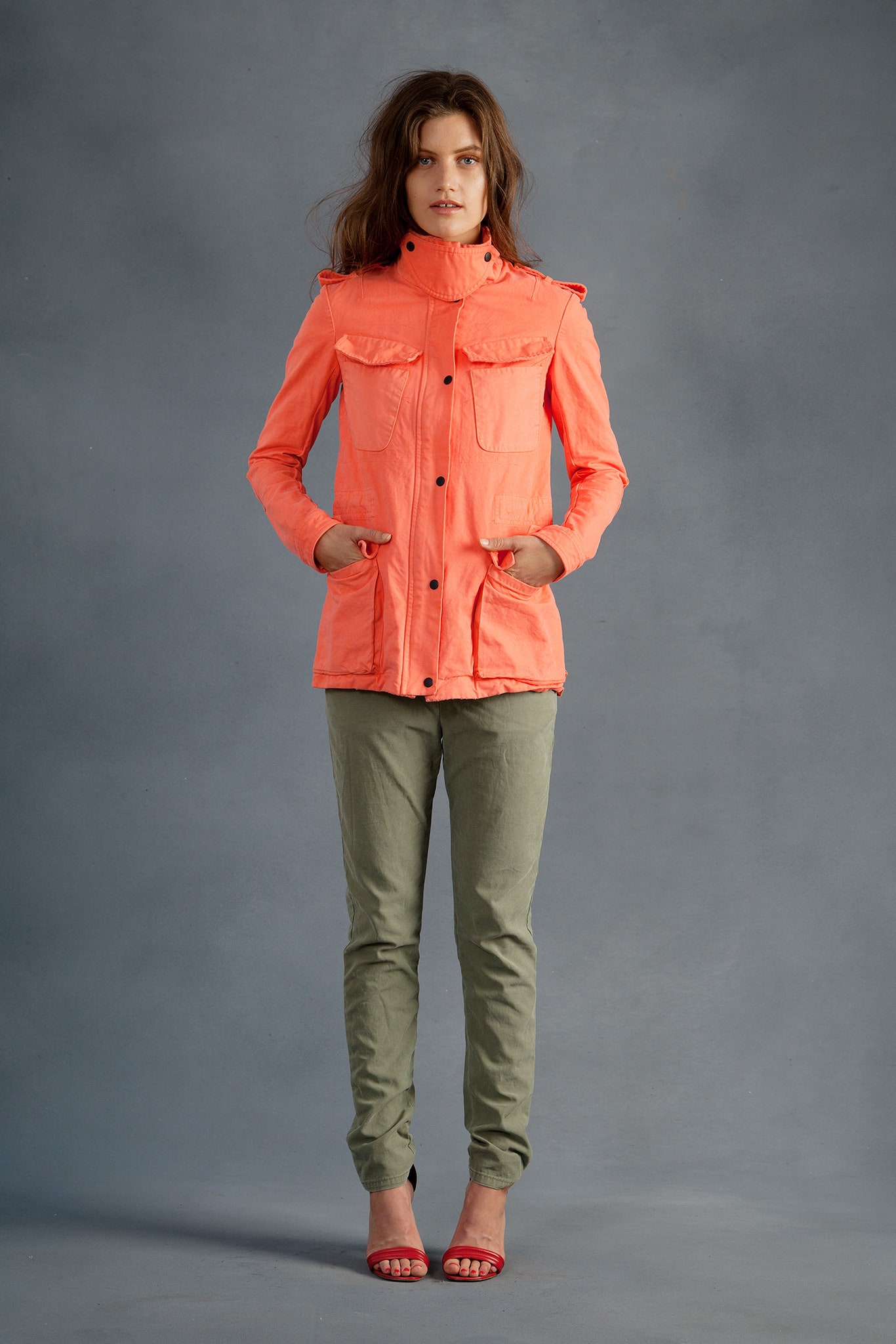 Gryphon Resort 14 Look 10