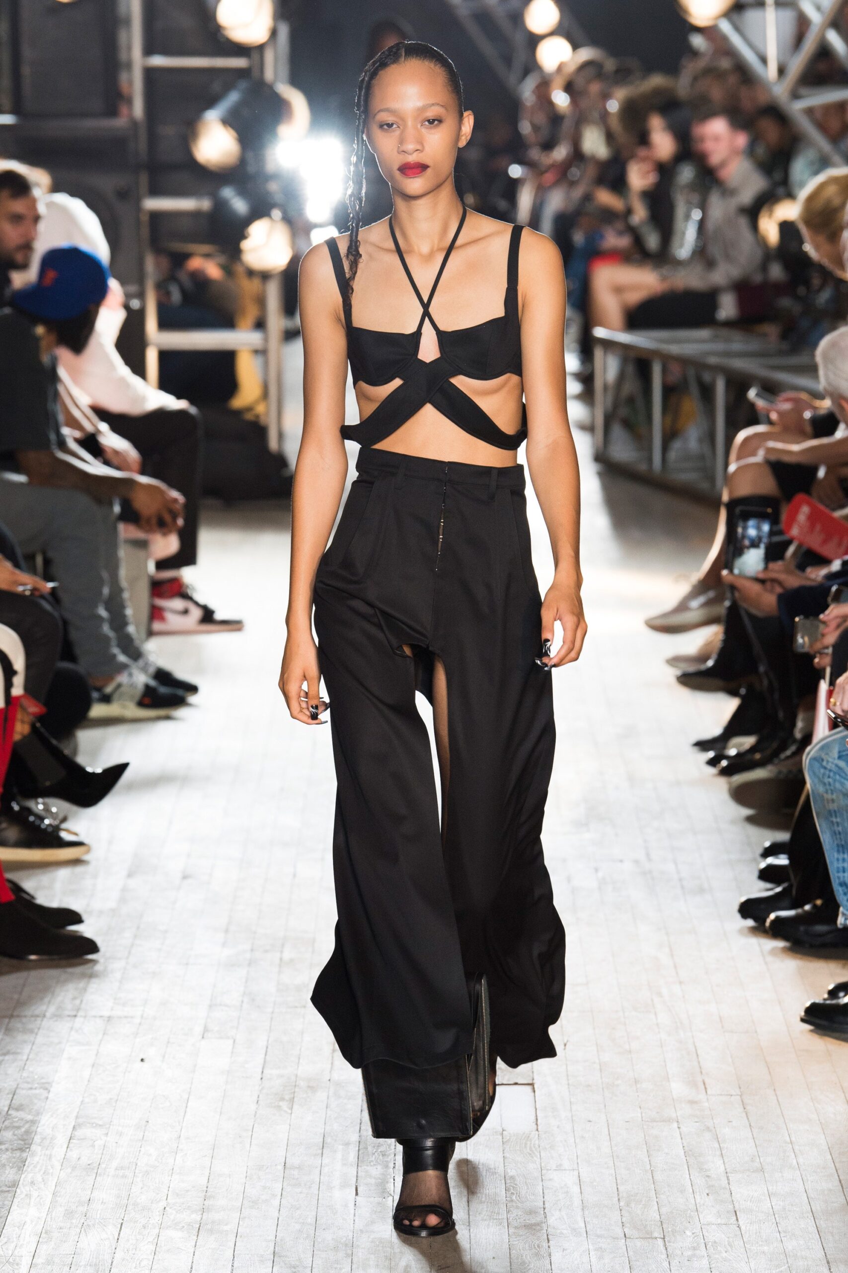 Helmut Lang Spring 2018 Ready-to-Wear