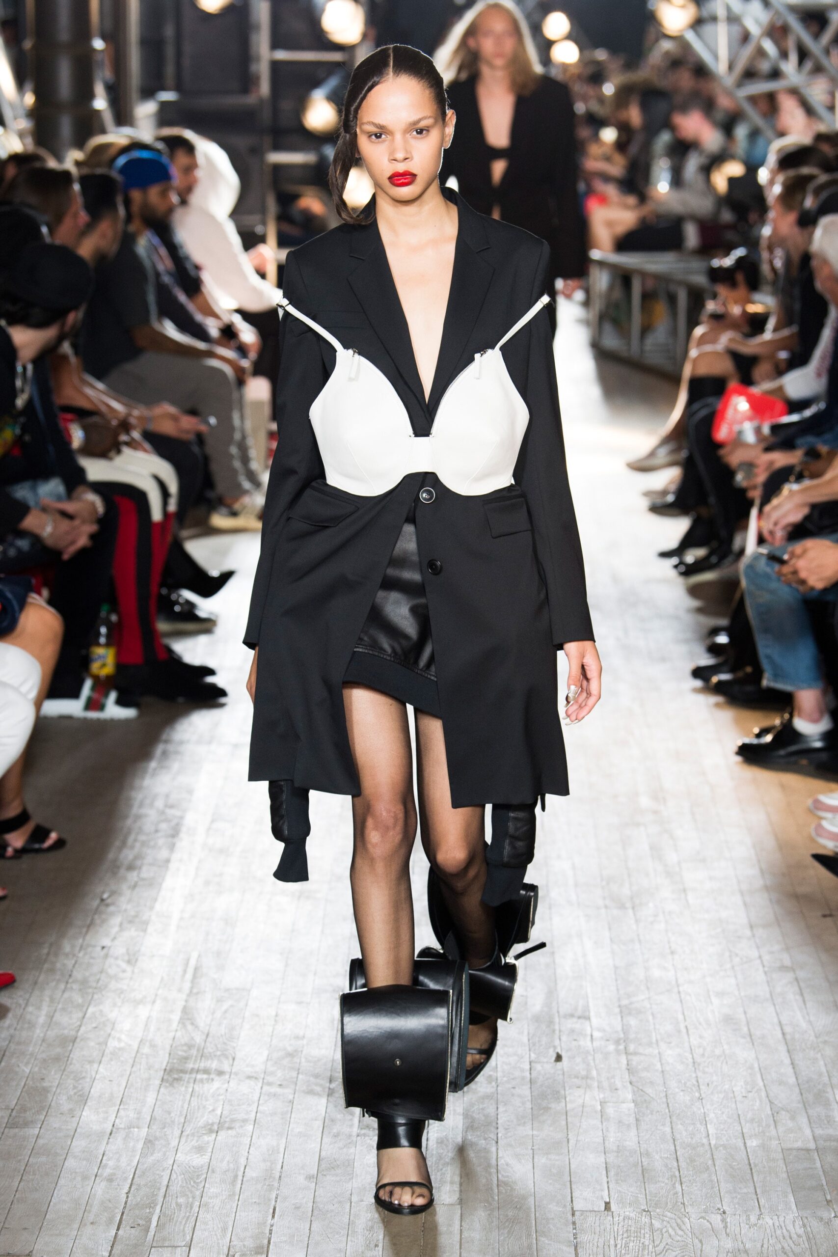 Helmut Lang S/S 18 Look 5