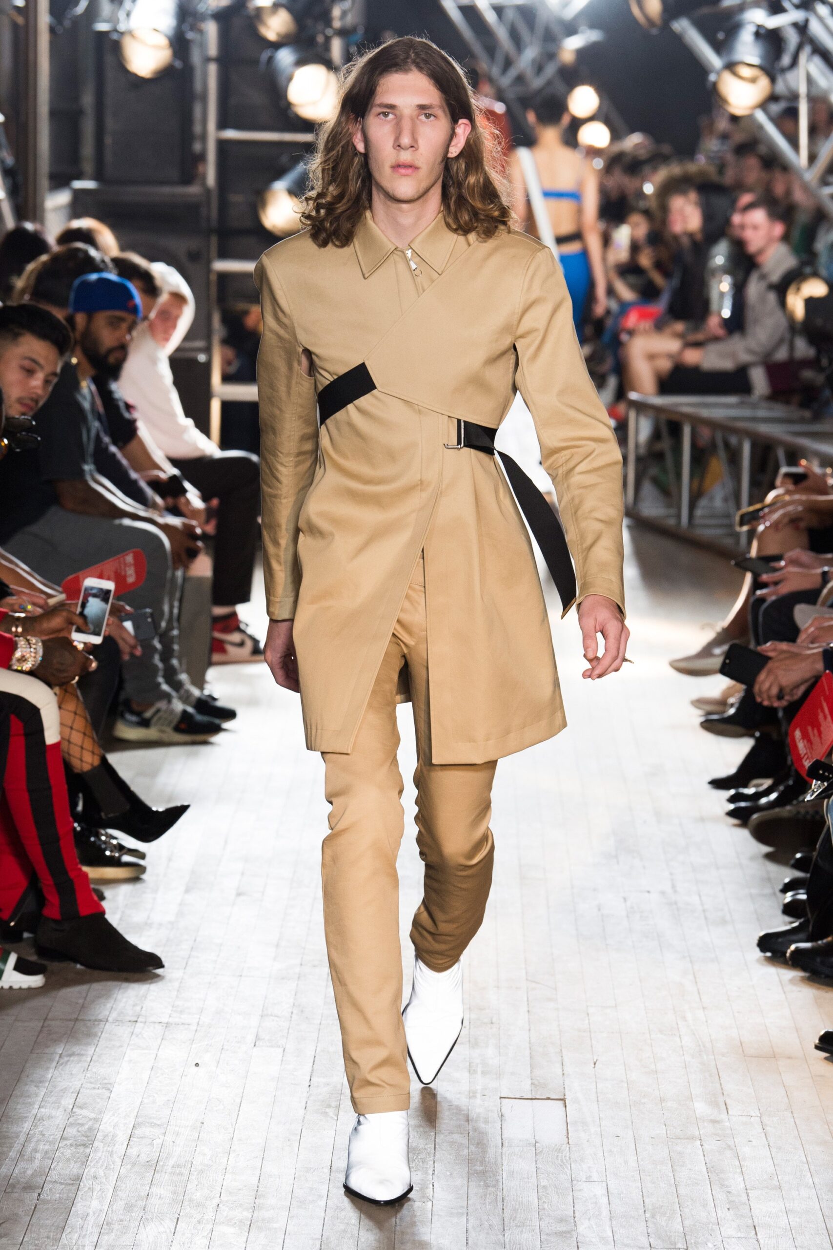 Helmut Lang S/S 18 Look 37