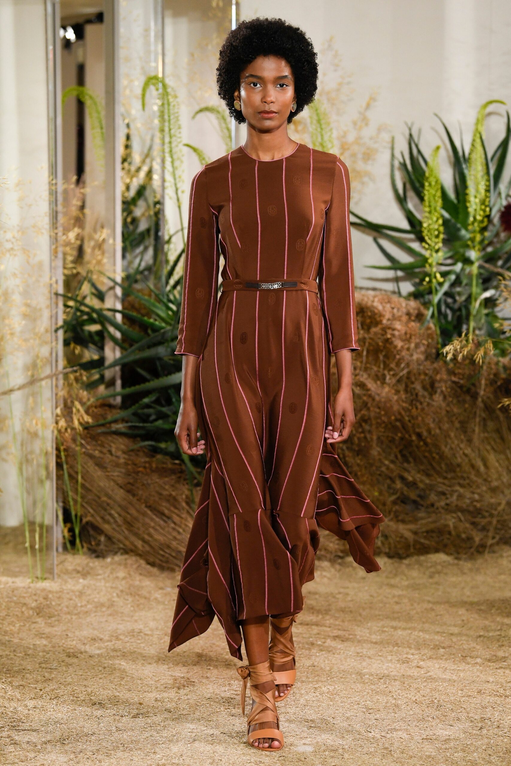 Hermès Resort 19 Look 22