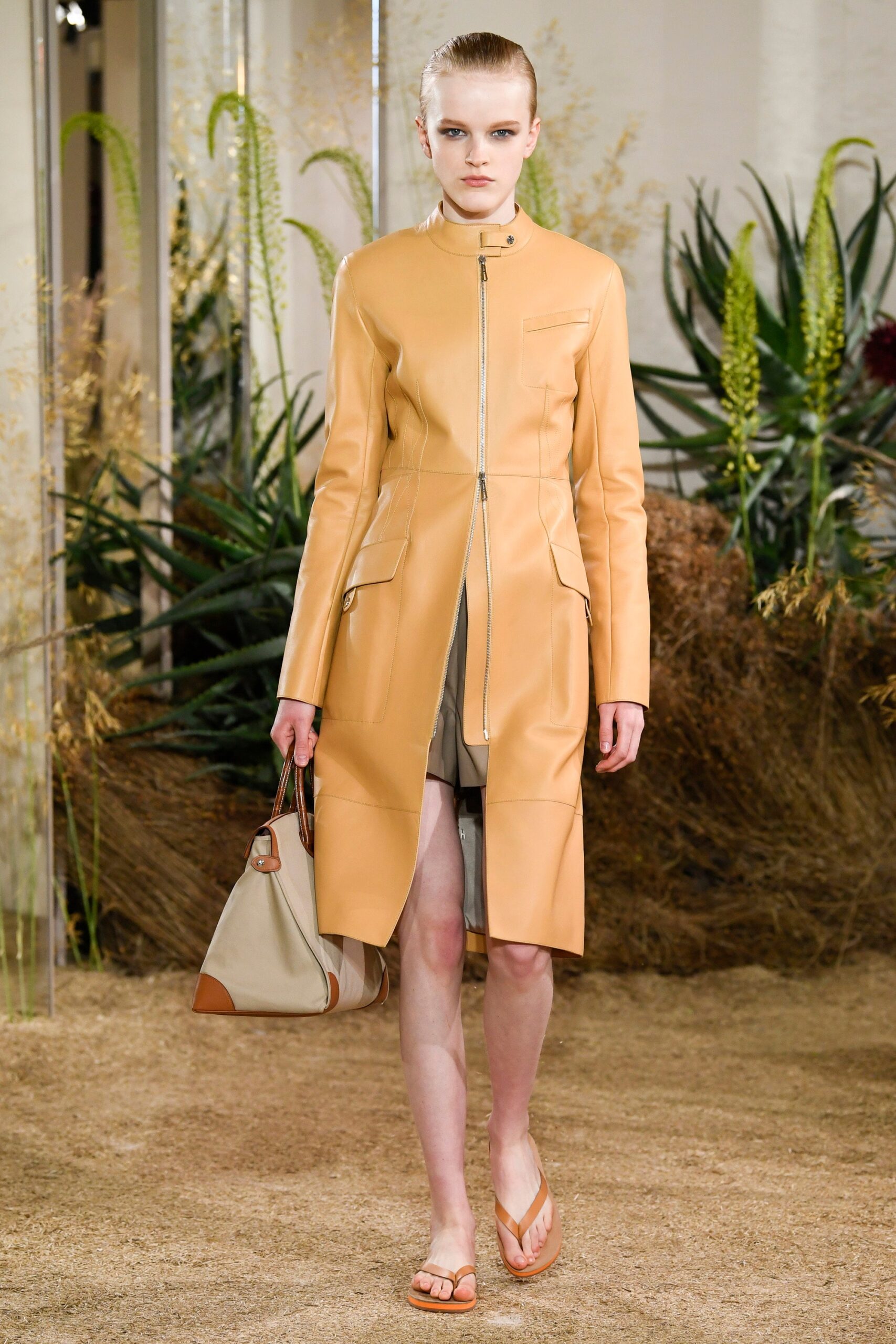 Hermès Resort 19 Look 30