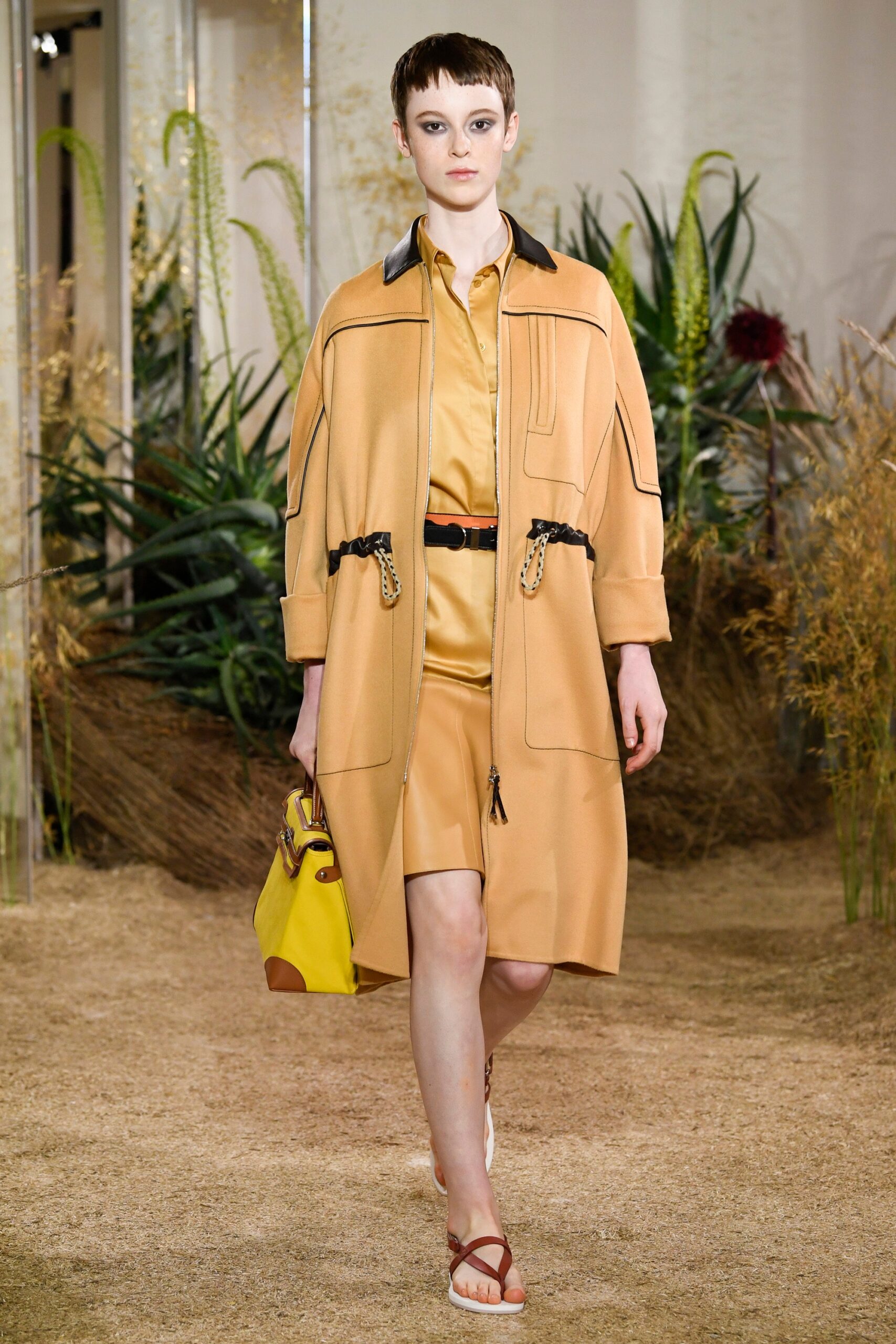 Hermès Resort 19 Look 34