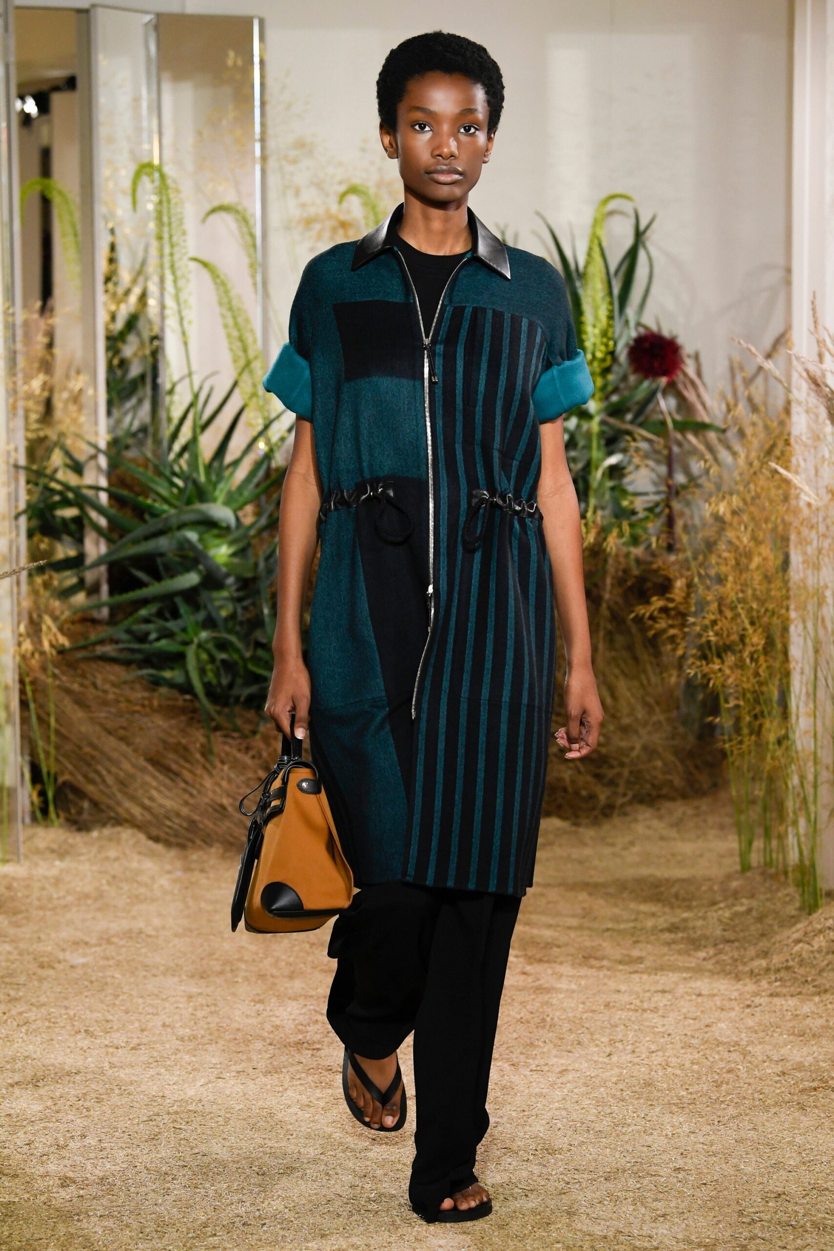 Hermès Resort 19 Look 37