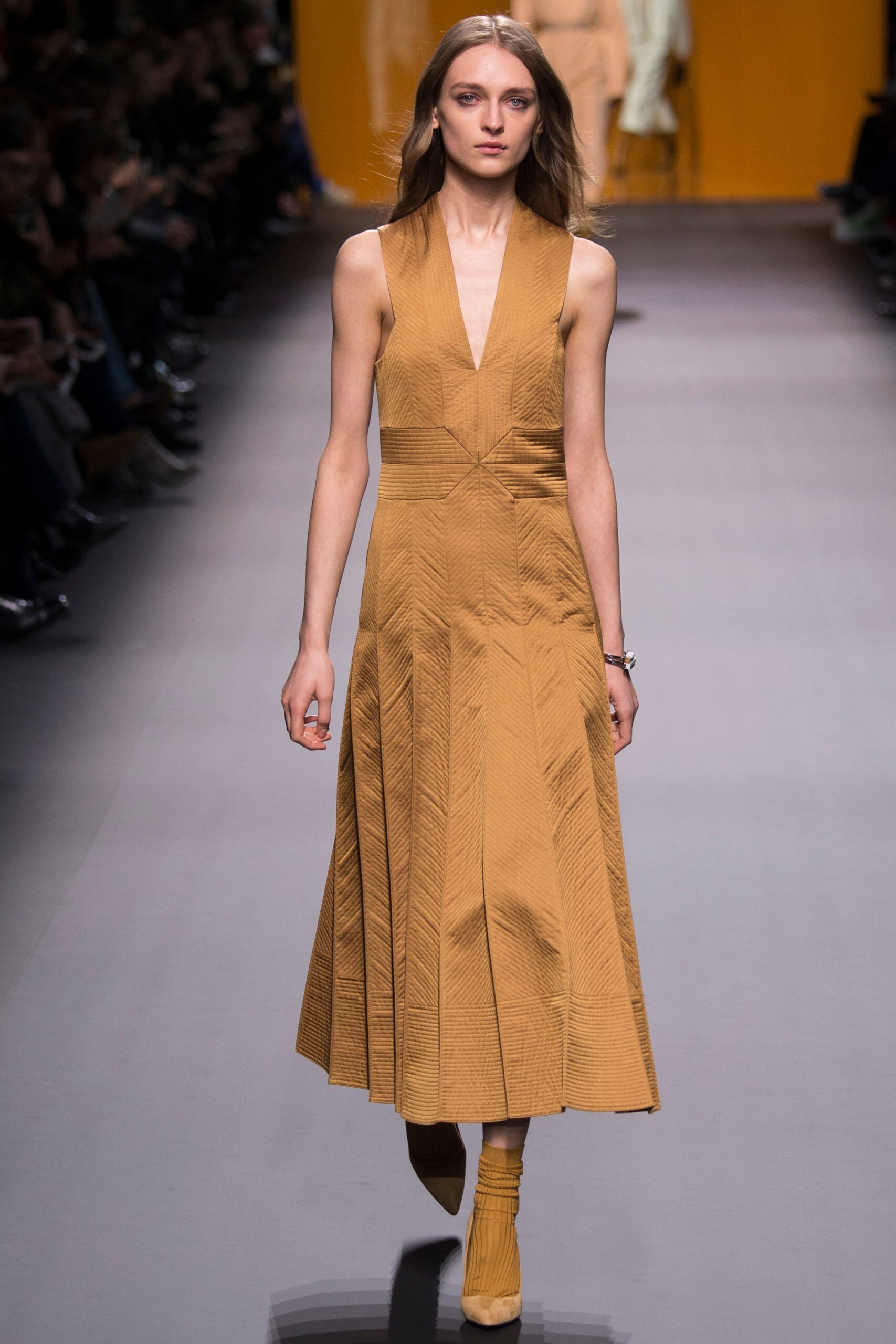 Hermès F/W 16 Look 1