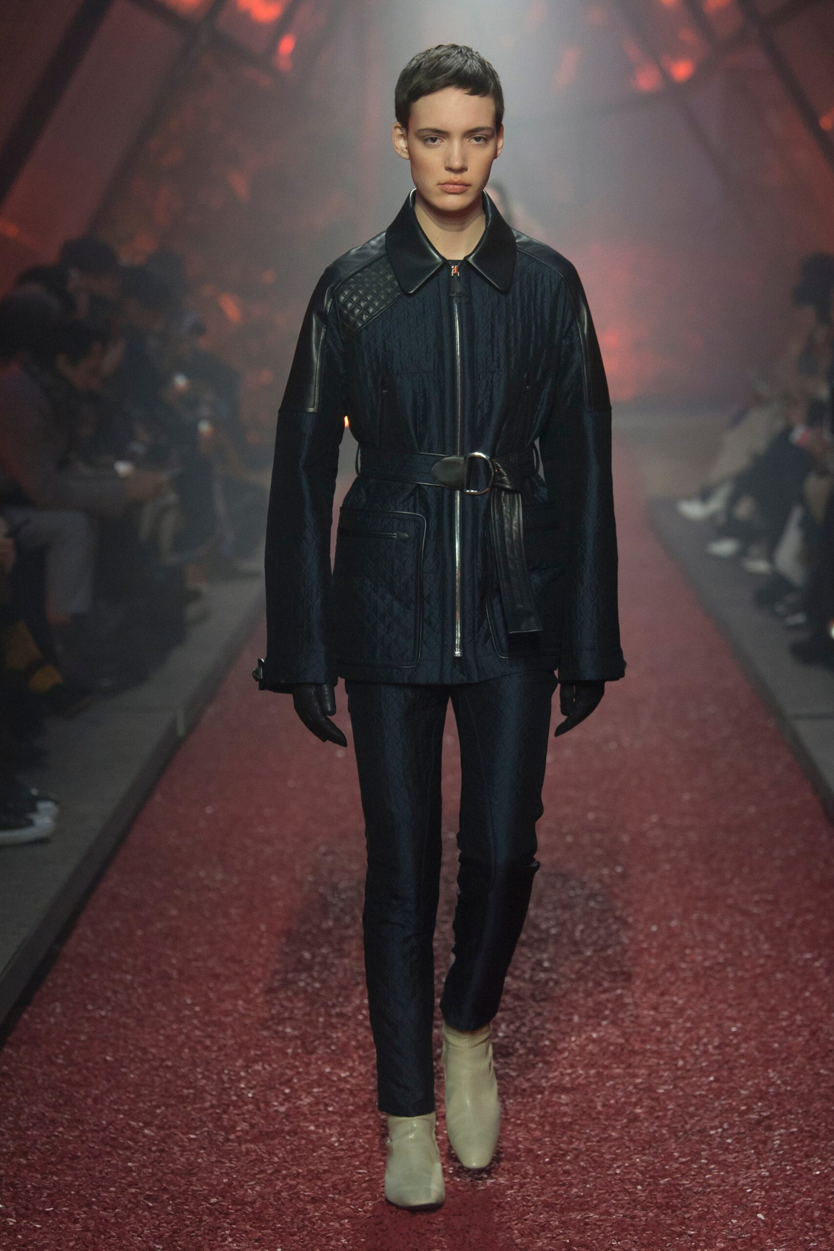 Hermès F/W 18 Look 7