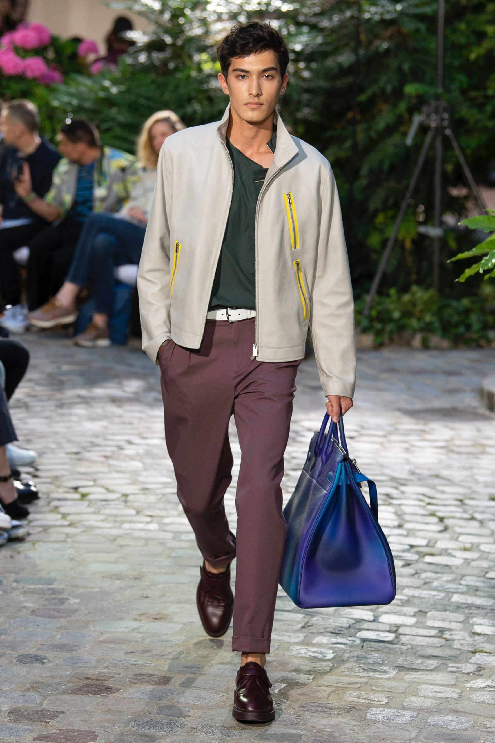 Hermès S/S 19 Menswear Look 9