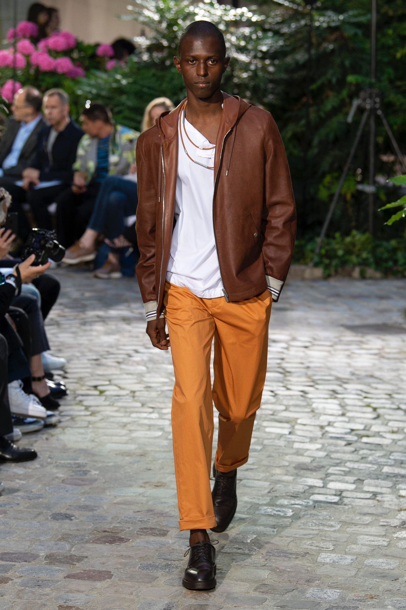 Hermès S/S 19 Menswear Look 13