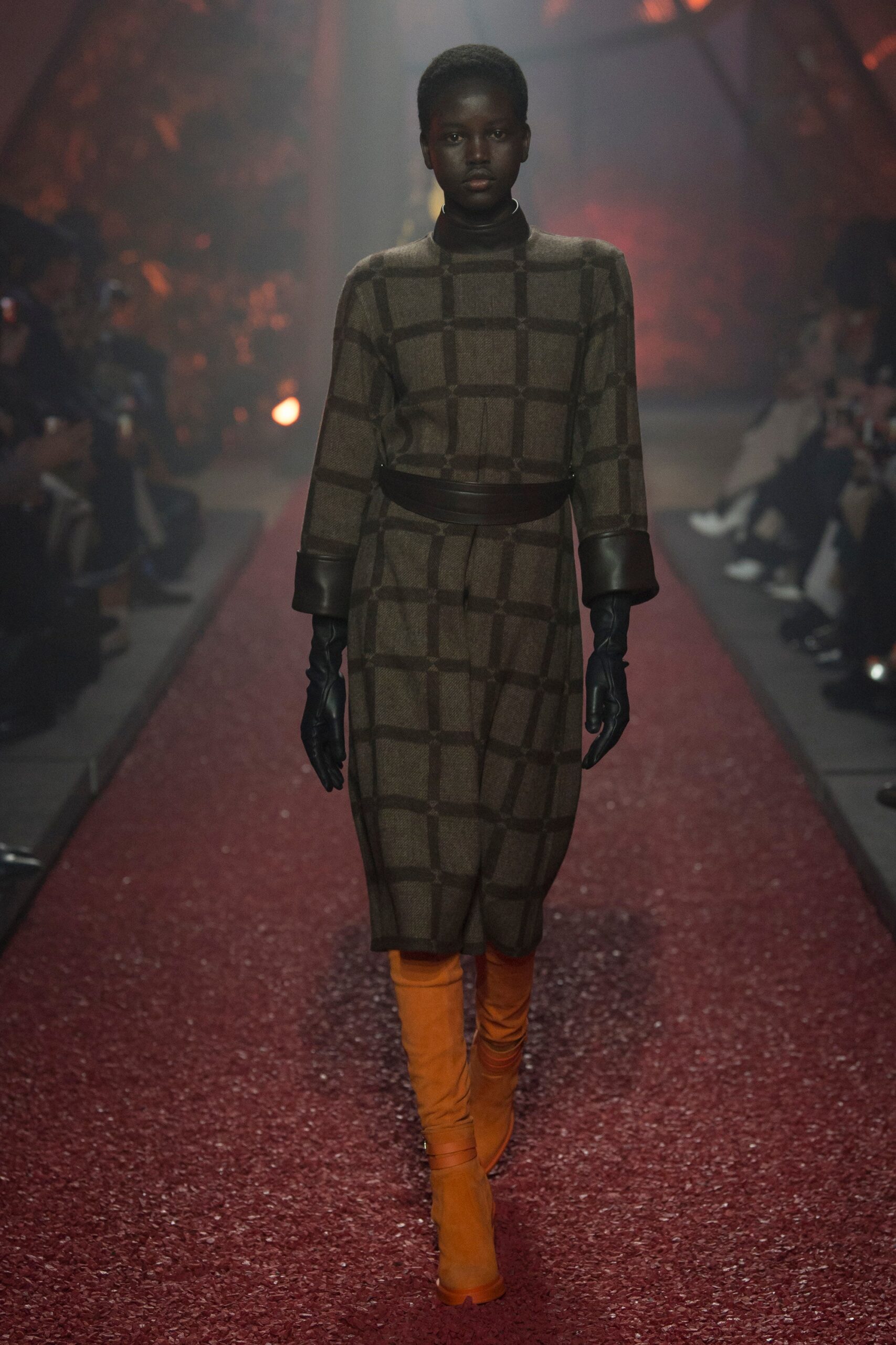 Hermès F/W 18 Look 12