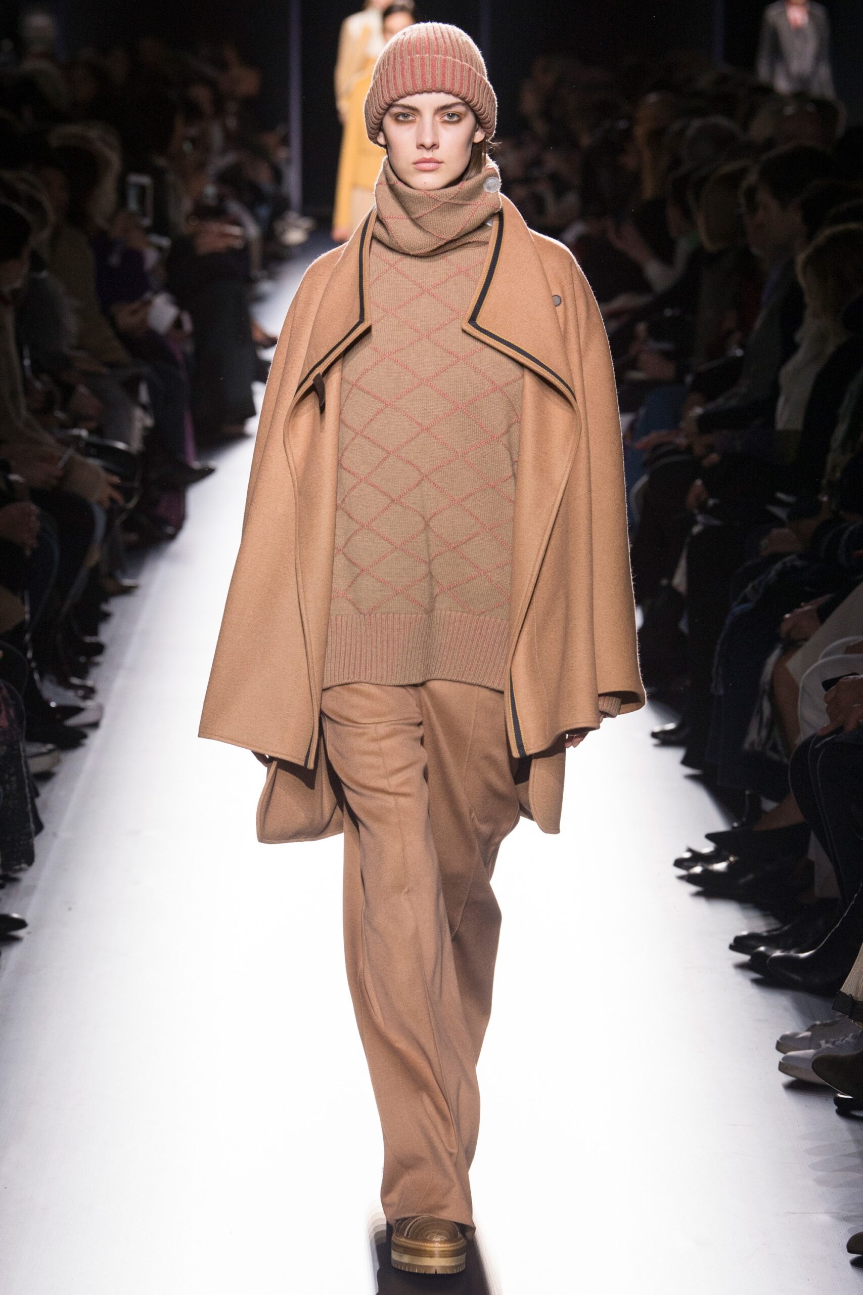Hermès F/W 17 Look 8