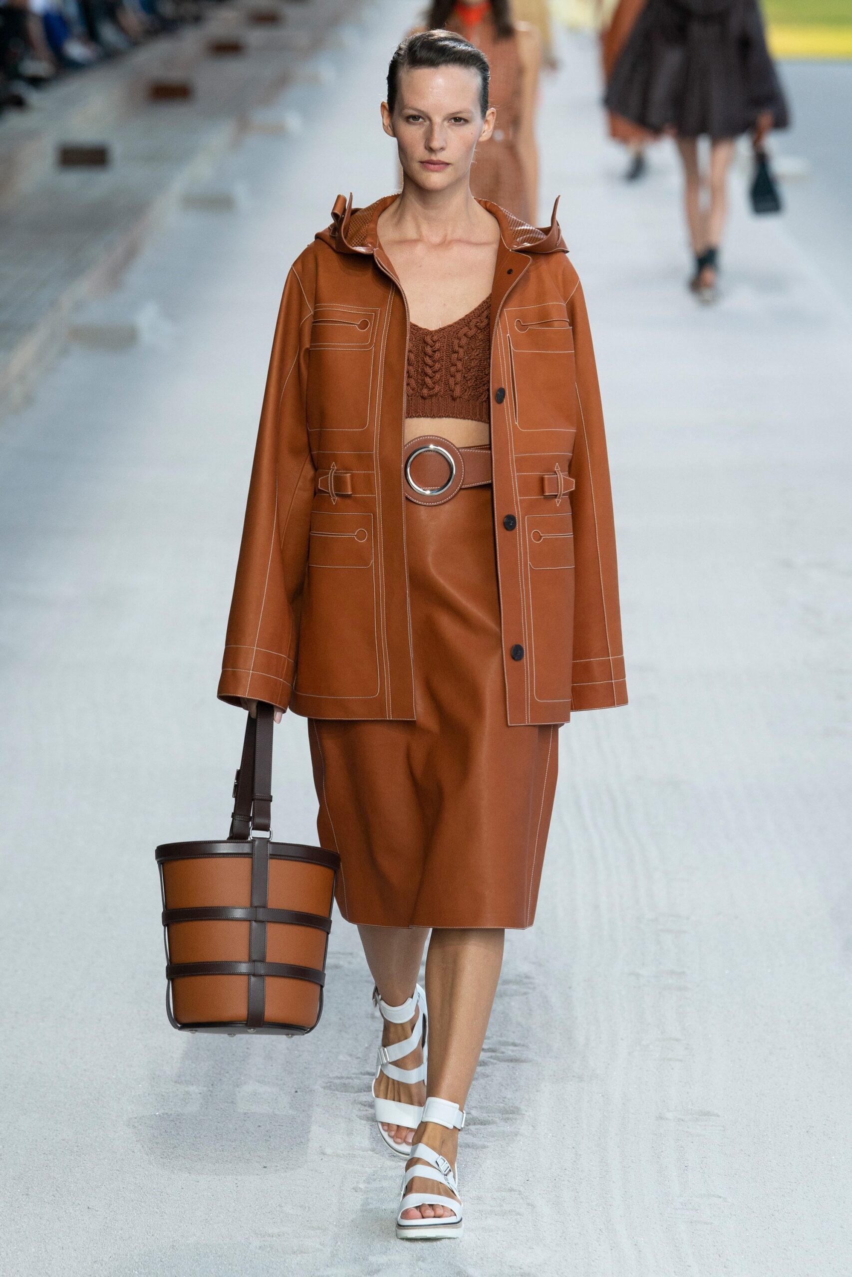 Hermès S/S 19 Look 7
