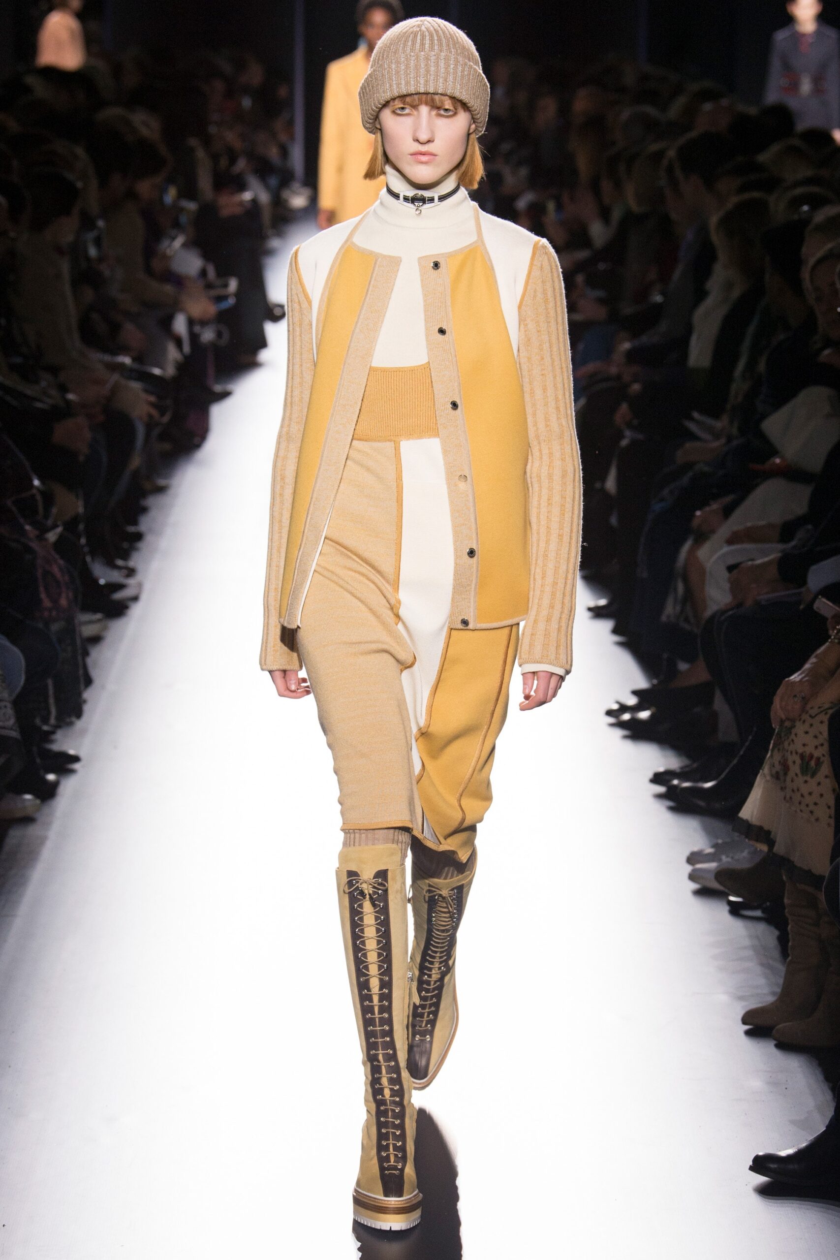 Hermès F/W 17 Look 9