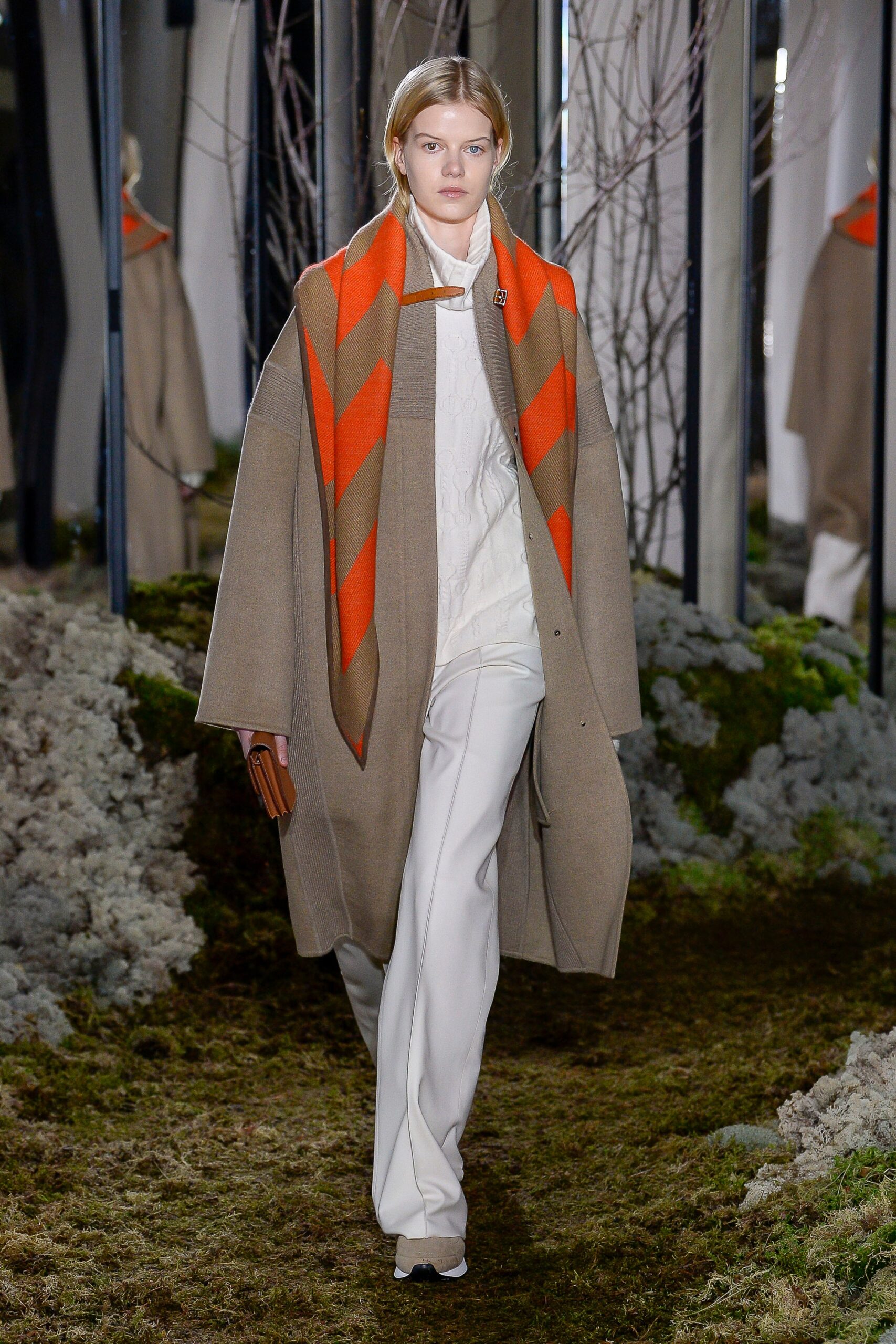 Hermès F/W 18 Look 11