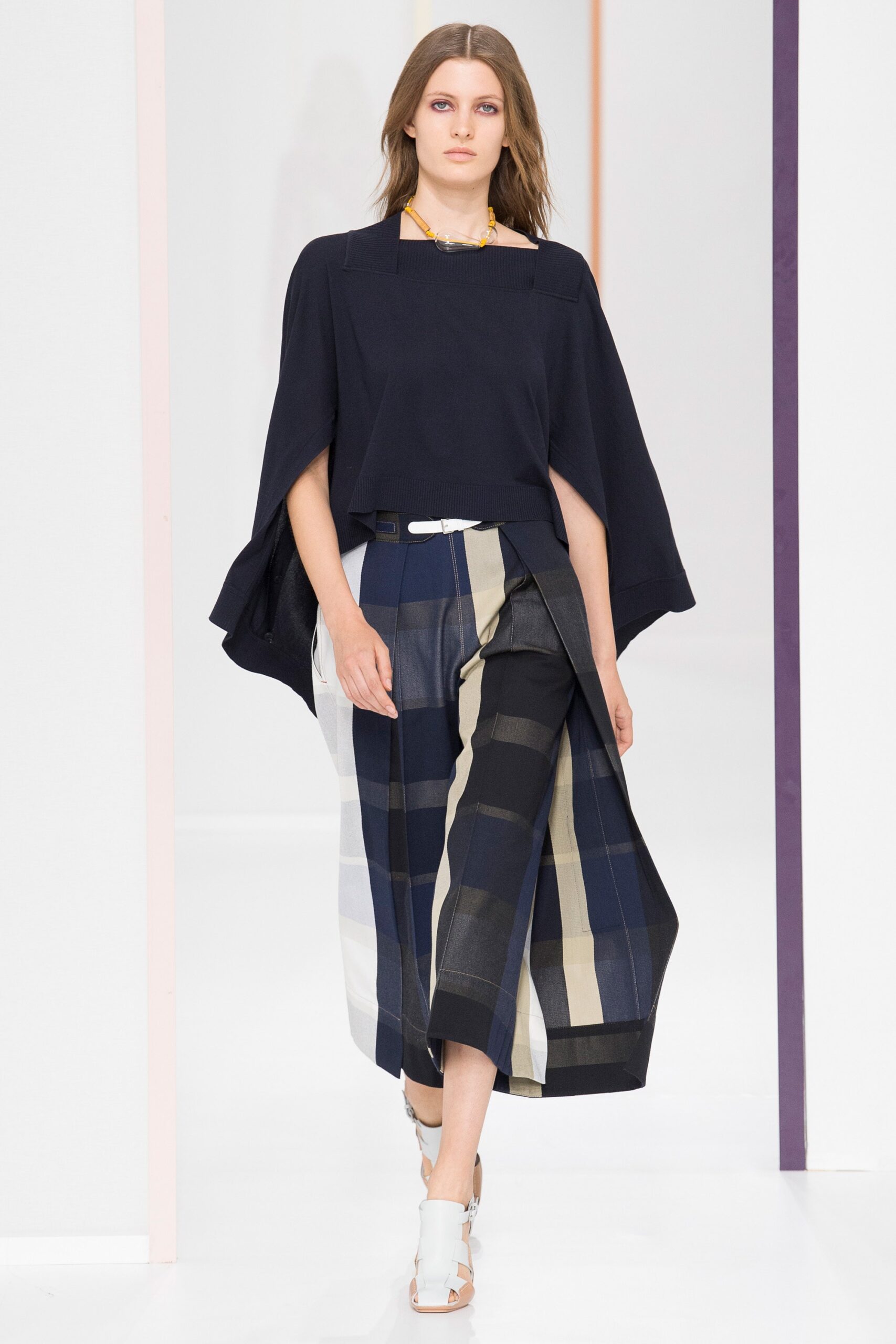 Hermès S/S 18 Look 8
