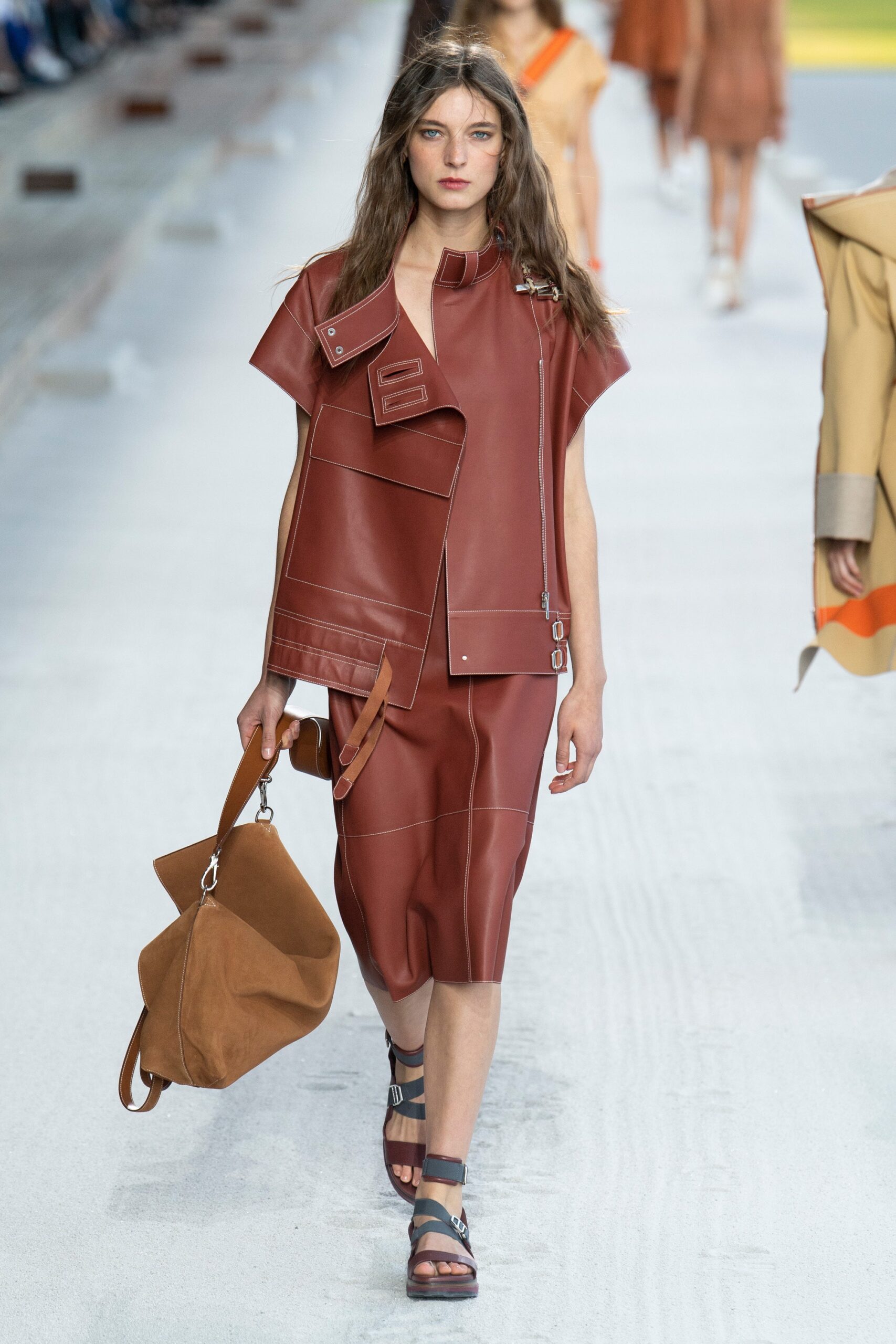 Hermès S/S 19 Look 10