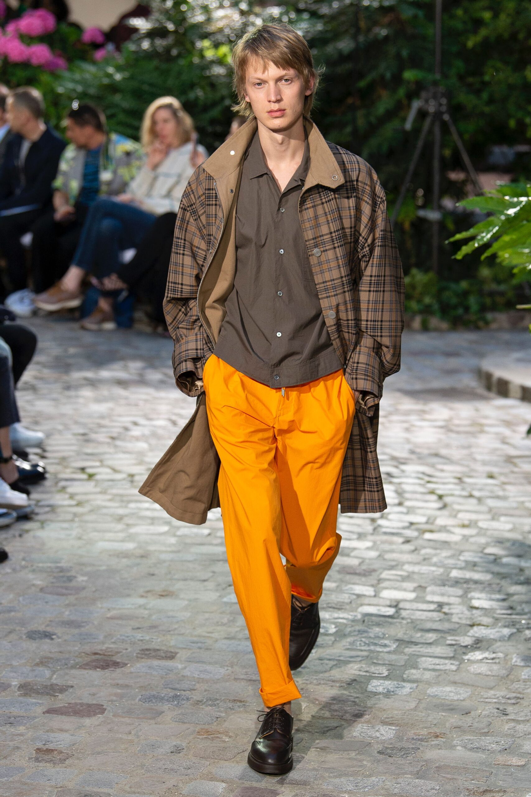 Hermès S/S 19 Menswear Look 25