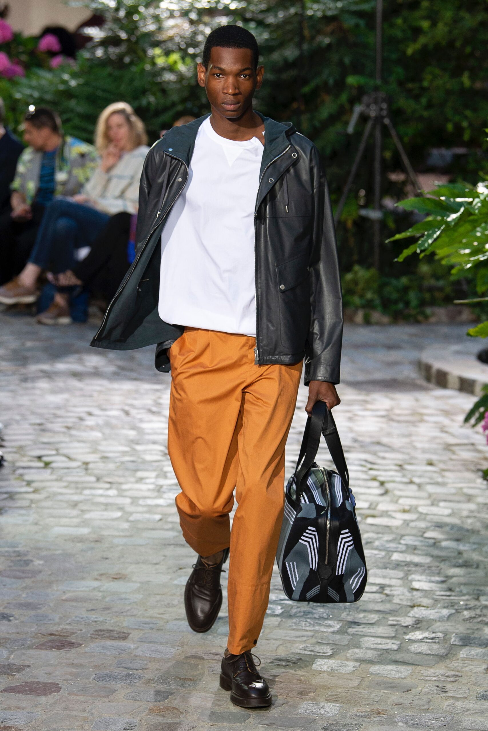 Hermès S/S 19 Menswear Look 26