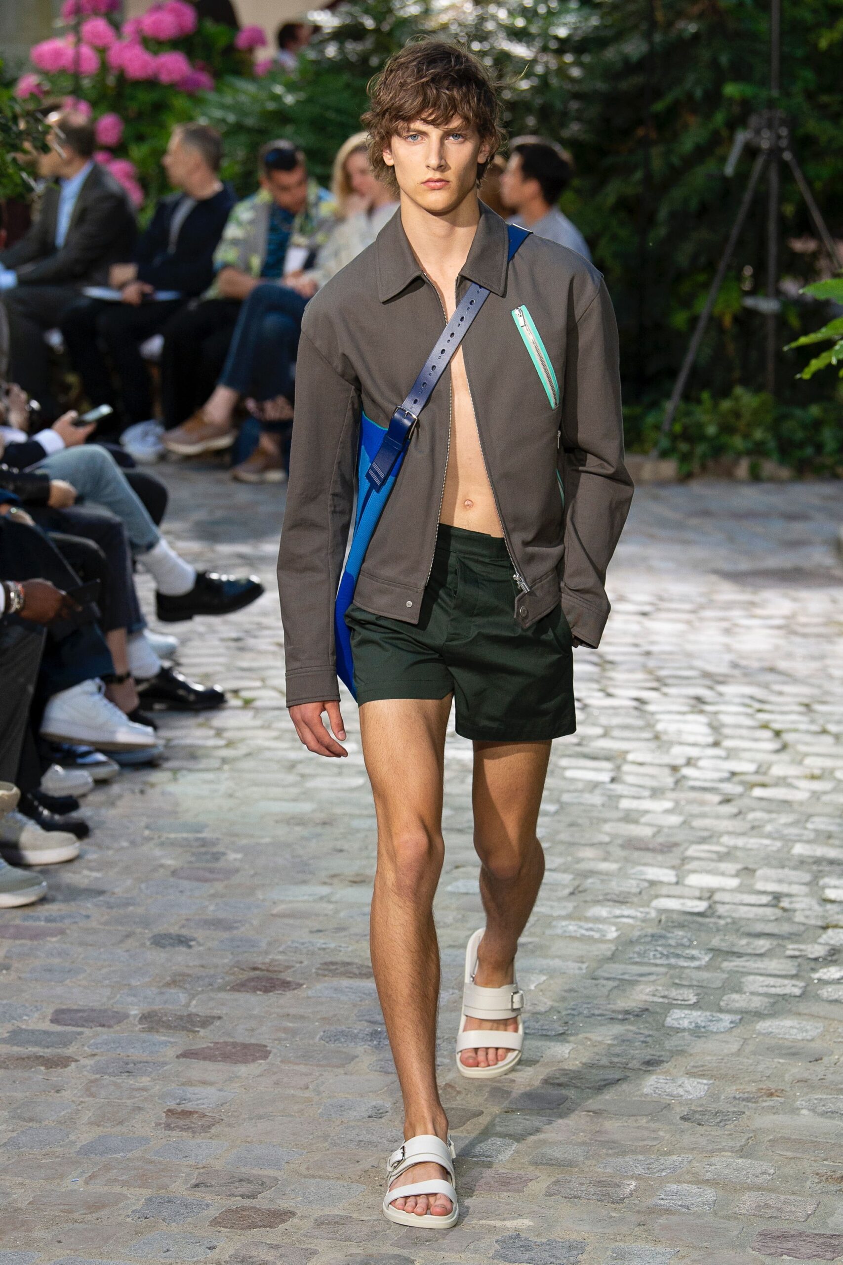 Hermès S/S 19 Menswear Look 30