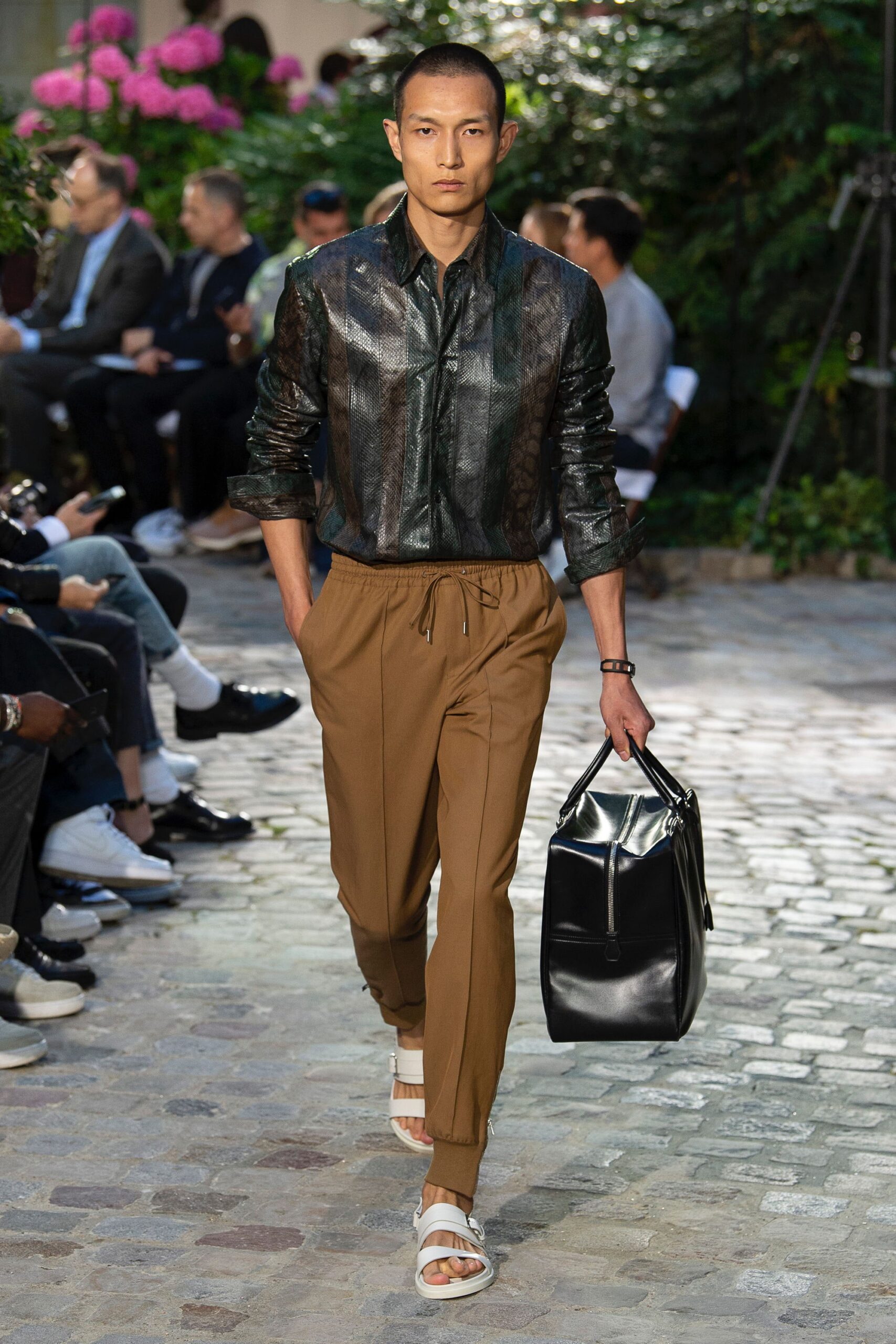 Hermès S/S 19 Menswear Look 31