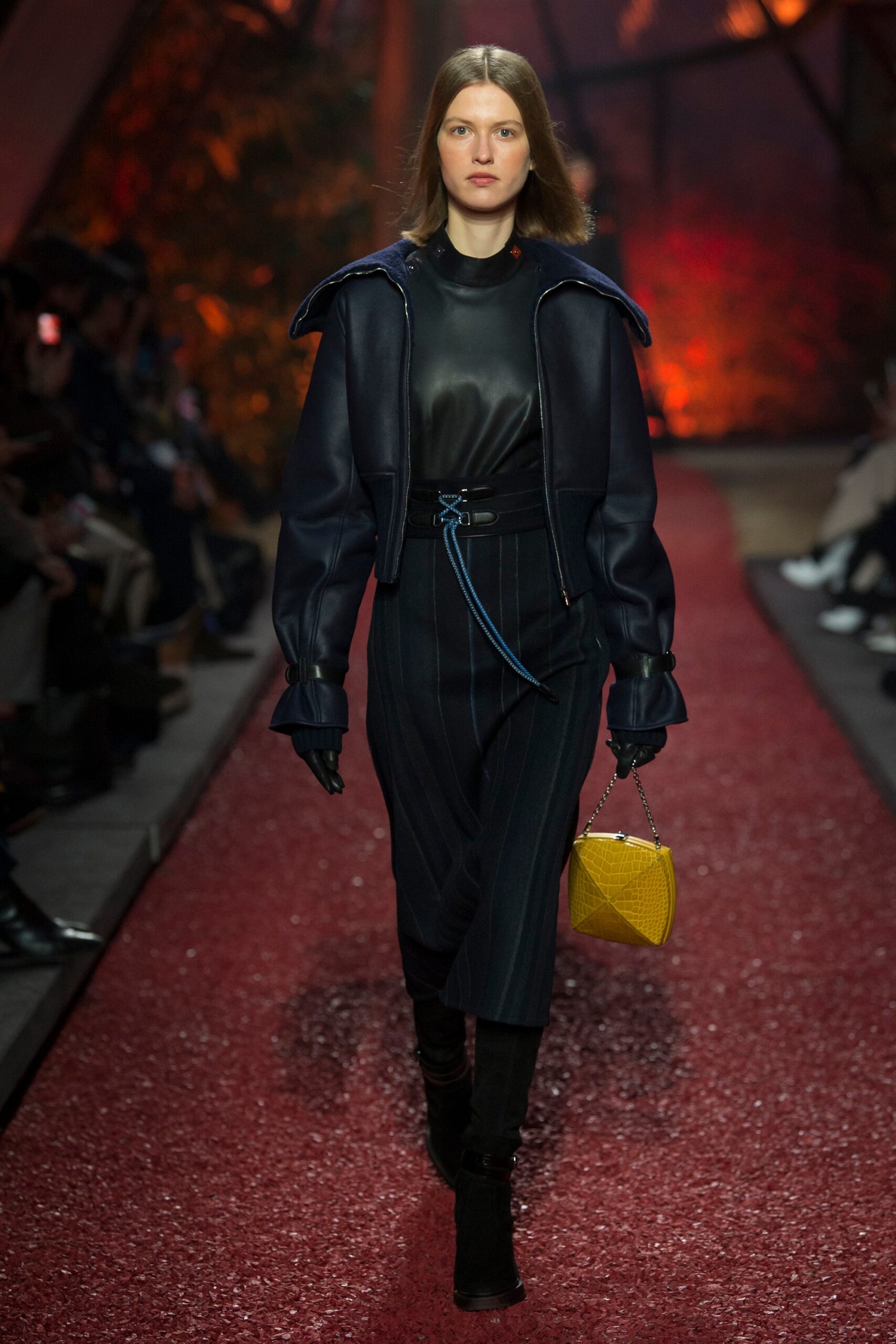 Hermès F/W 18 Look 24
