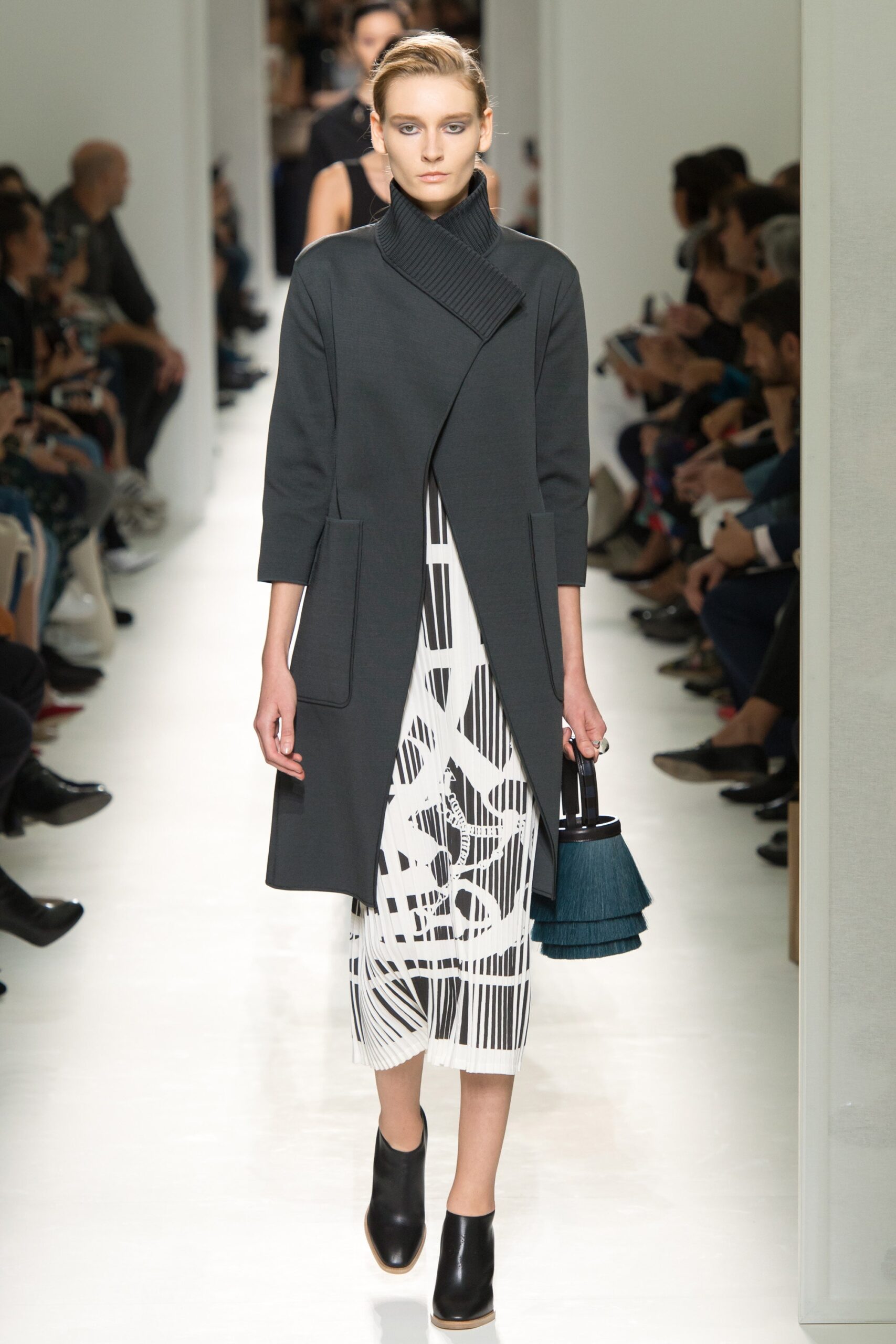 Hermès S/S 17 Look 13