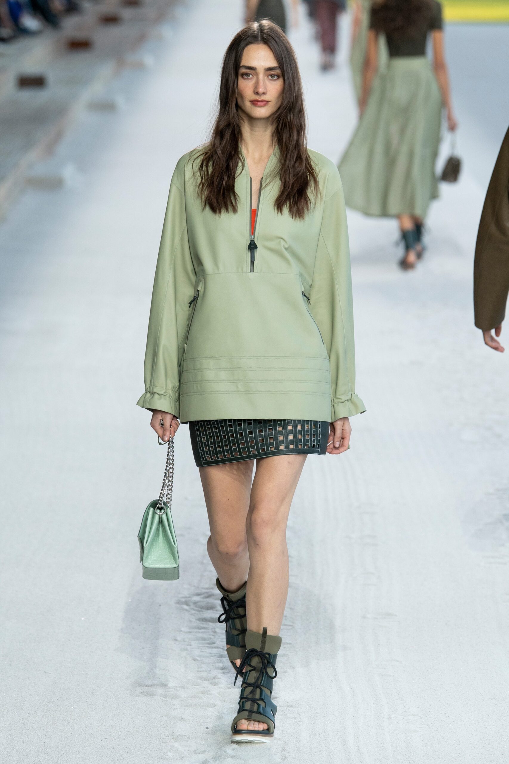 Hermès S/S 19 Look 19