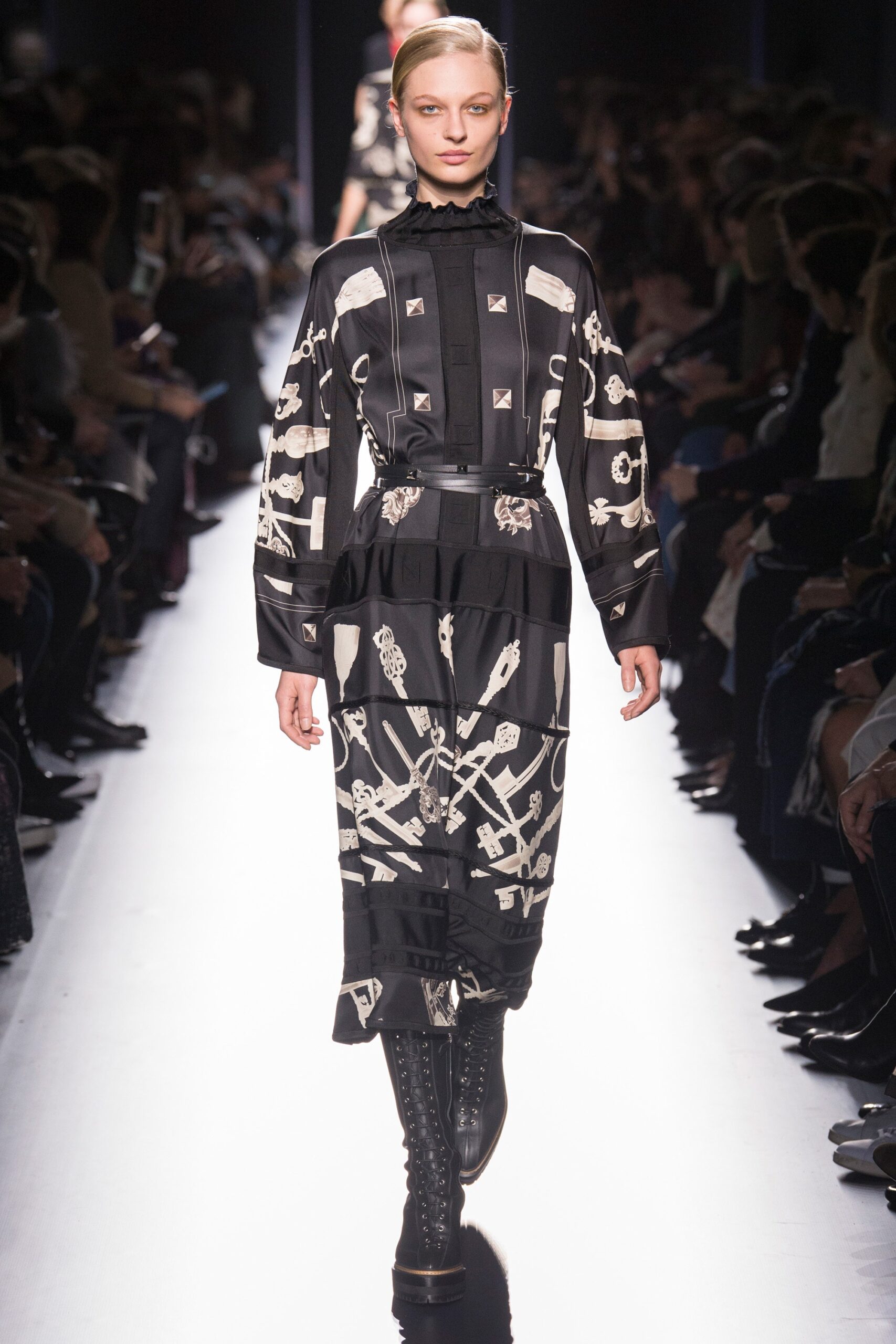 Hermès F/W 17 Look 27