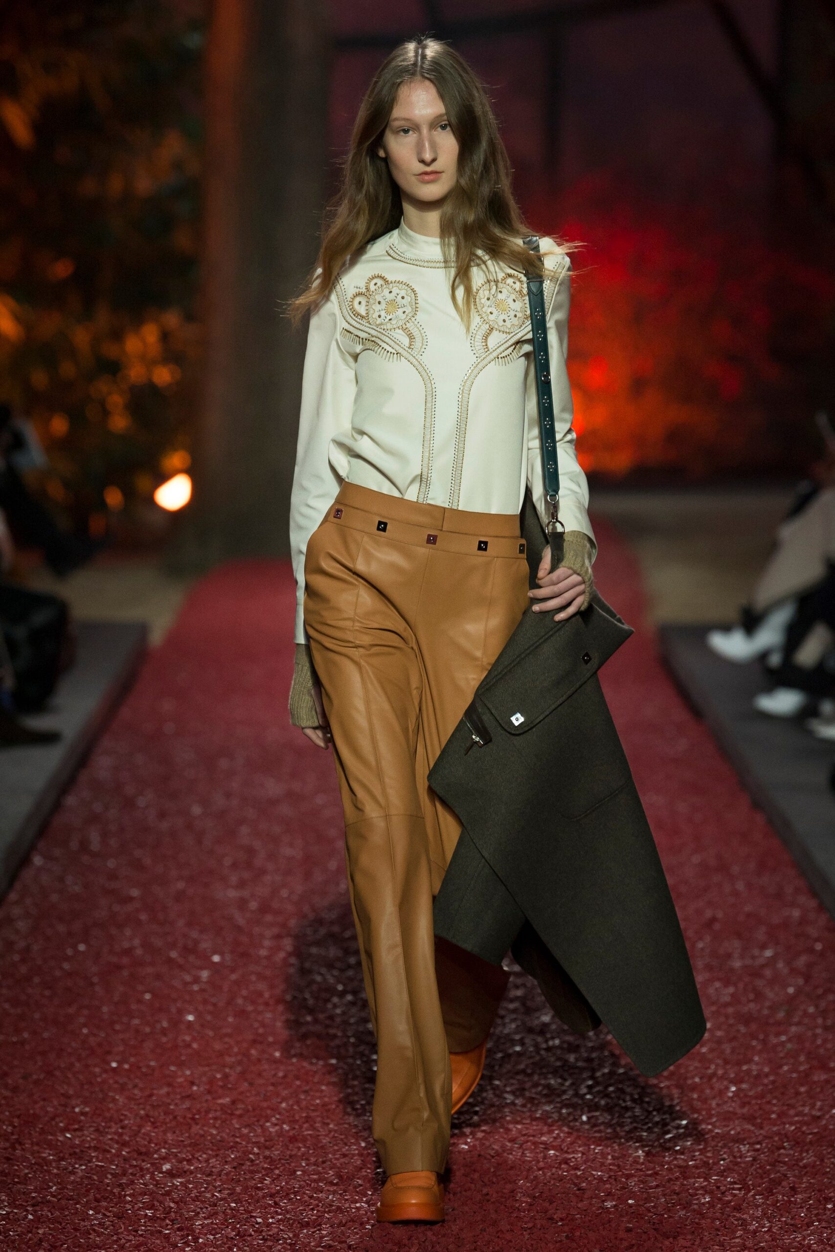 Hermès F/W 18 Look 32