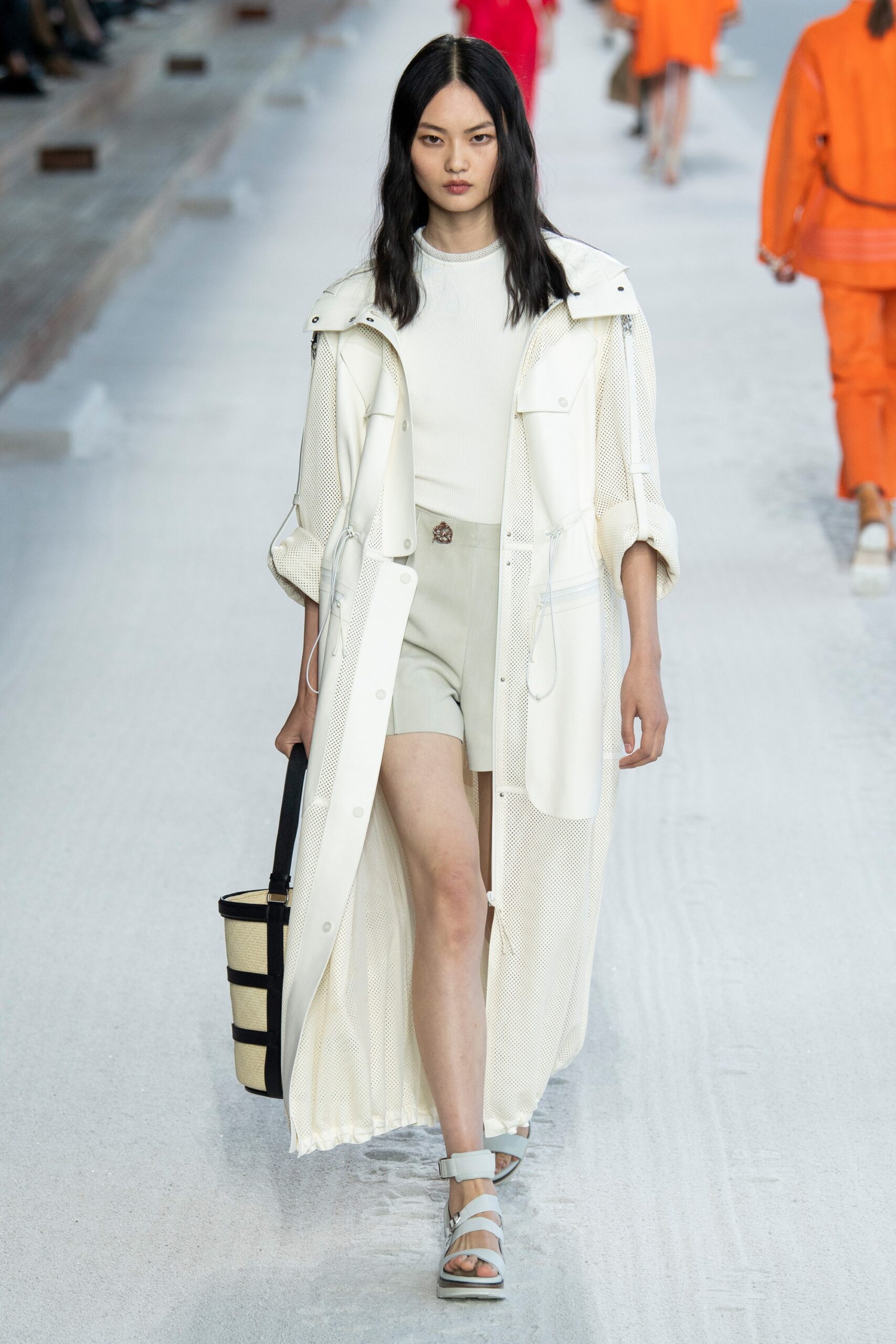 Hermès S/S 19 Look 25
