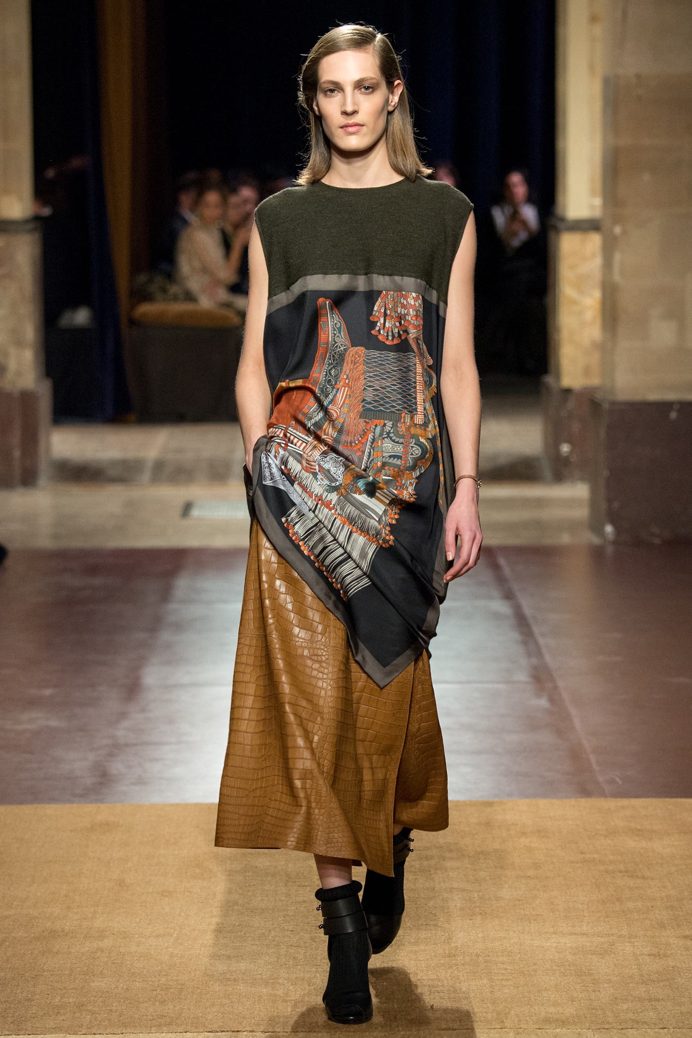 Hermès F/W 14 Look 20