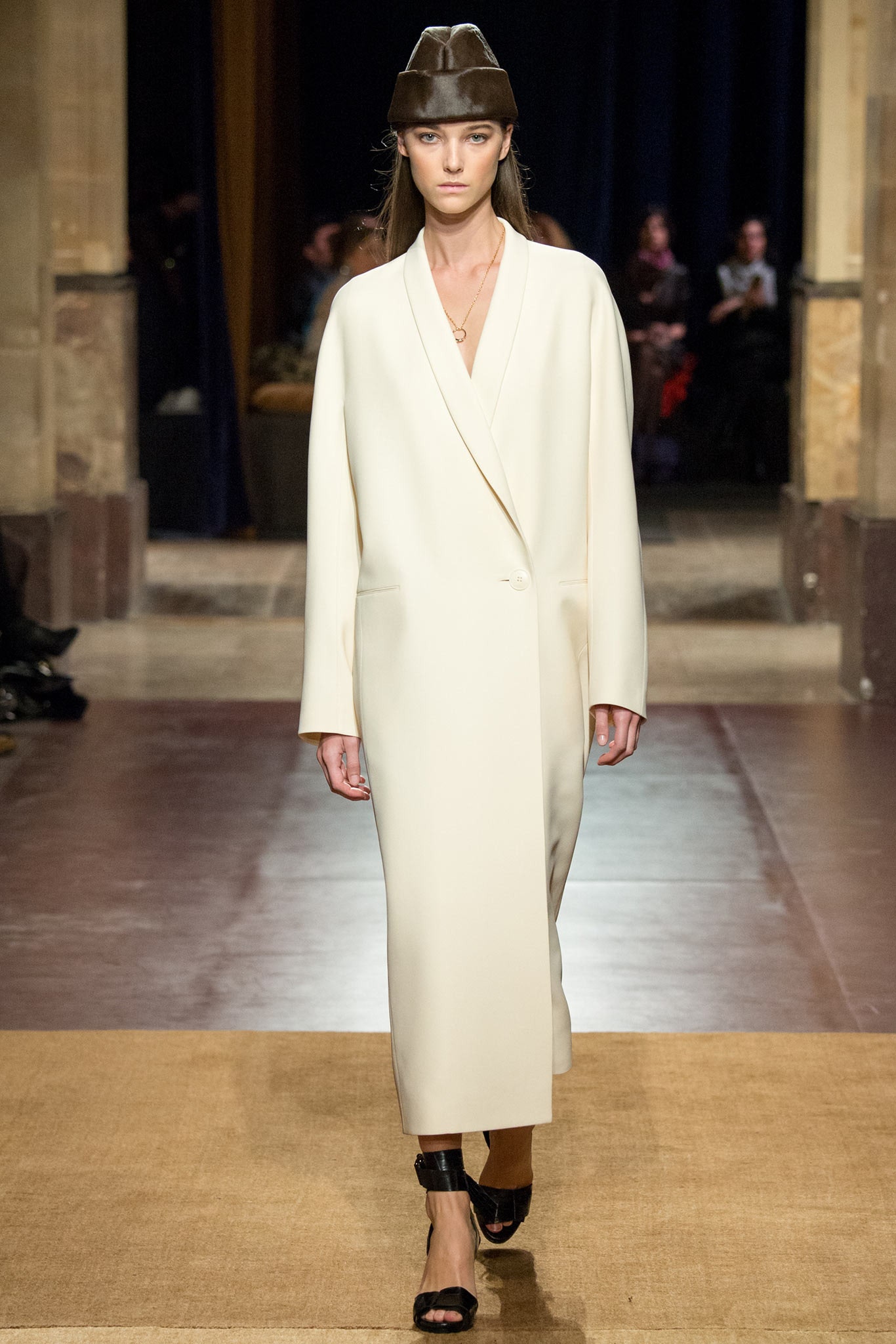 Hermès F/W 14 Look 37