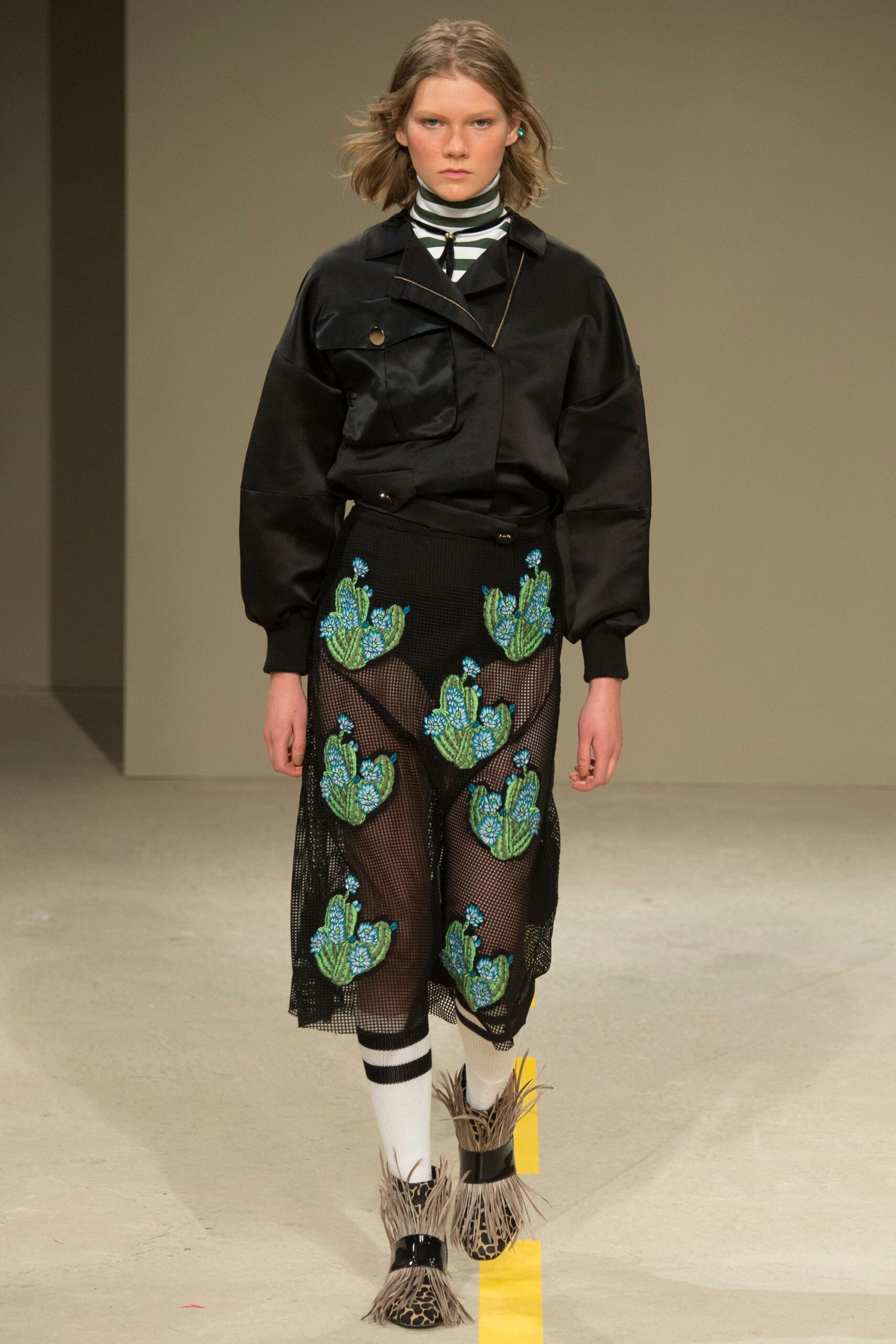 House of Holland S/S 16 Look 32